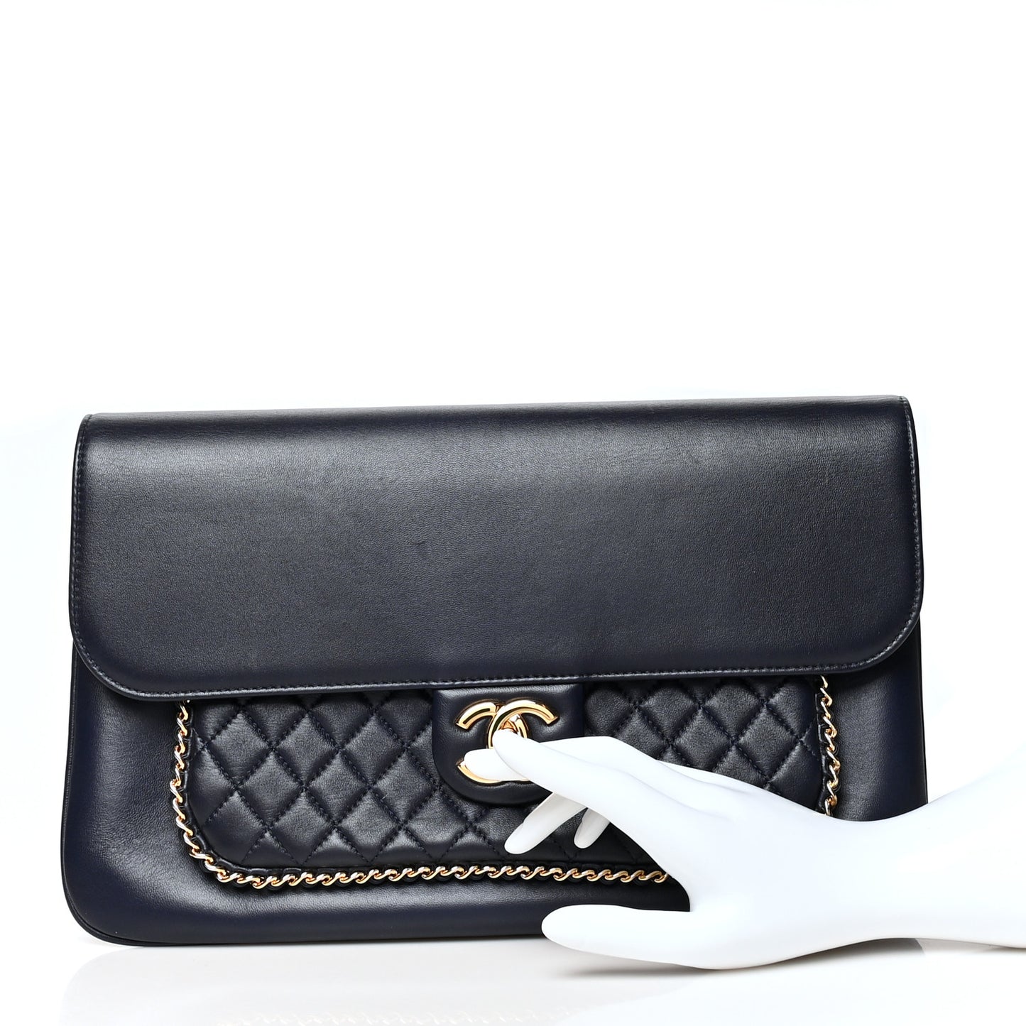 Lambskin Quilted CC Unchained Clutch Navy