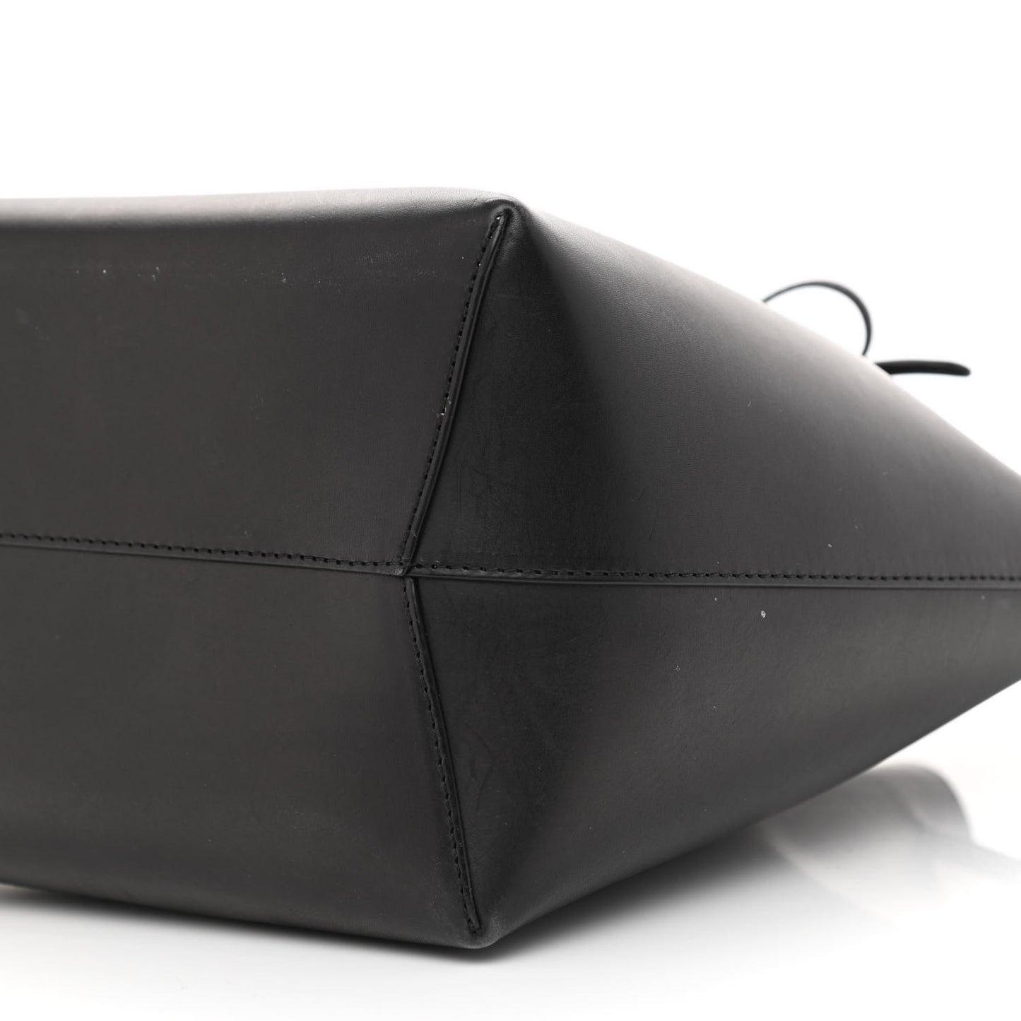 Vegetable Tanned Calfskin Bucket Bag Black Ballerina