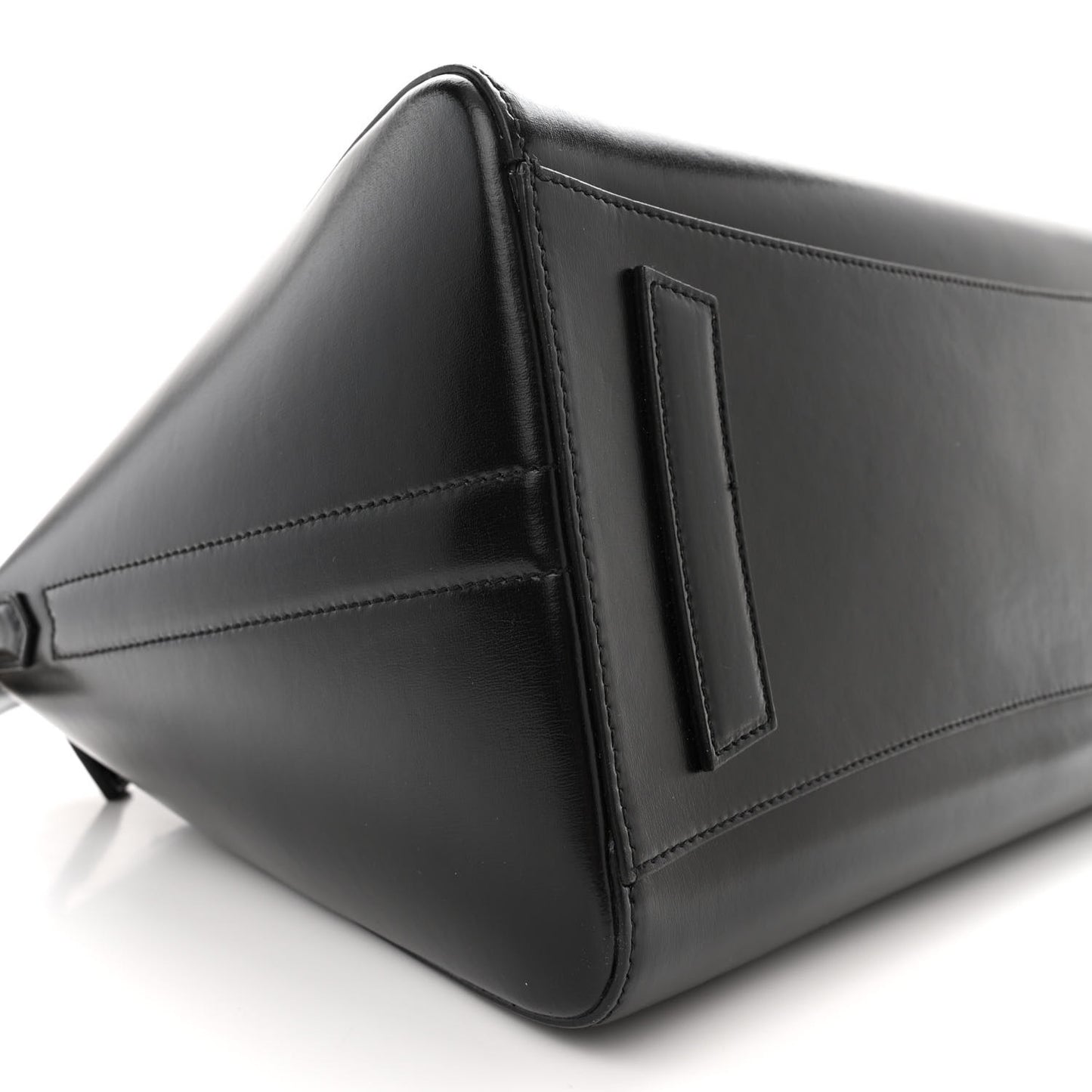 Shiny Lord Calfskin Medium Antigona Black