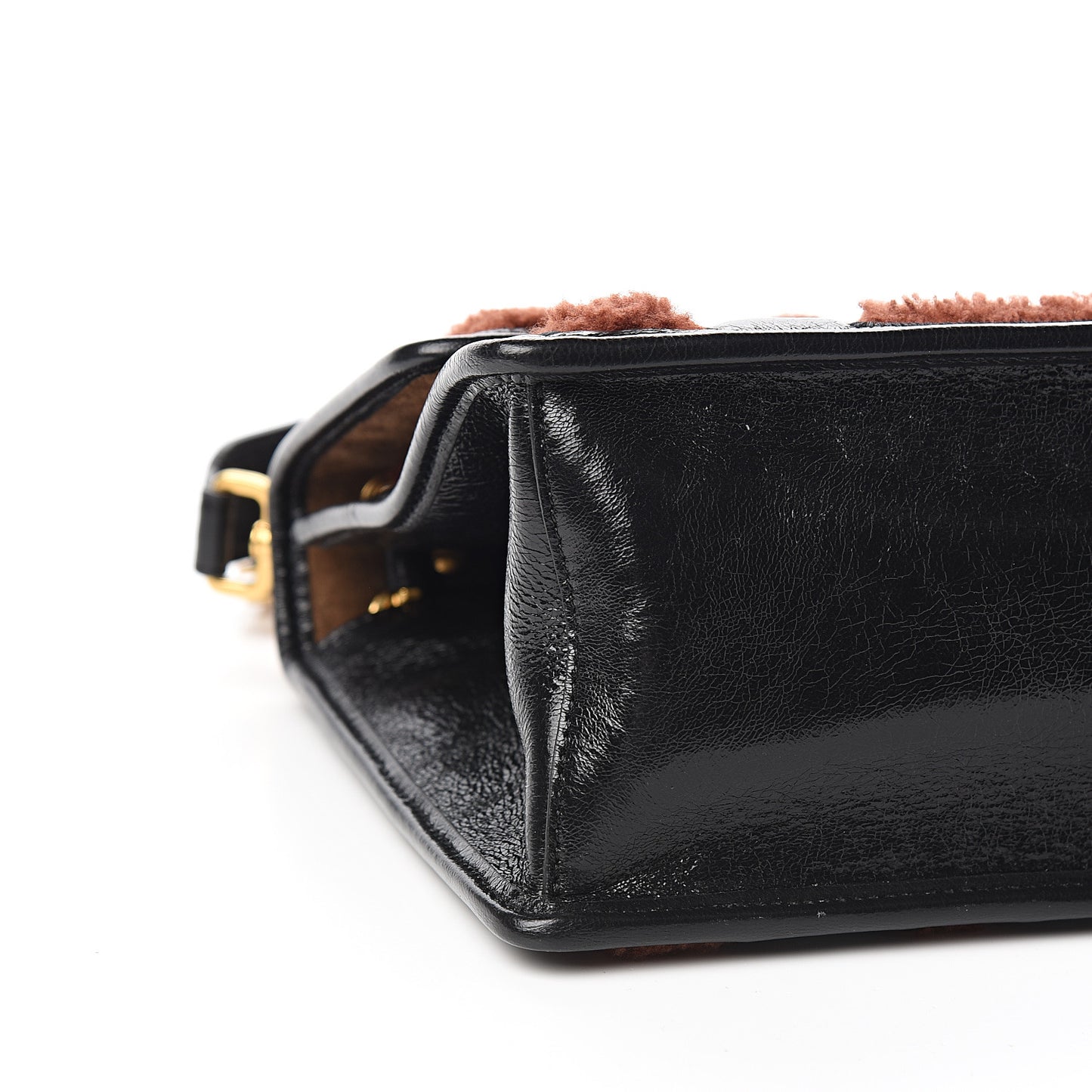 Agnello Old Shine Shearling F is Fendi Embossed Kan U Shoulder Bag Black Foresta