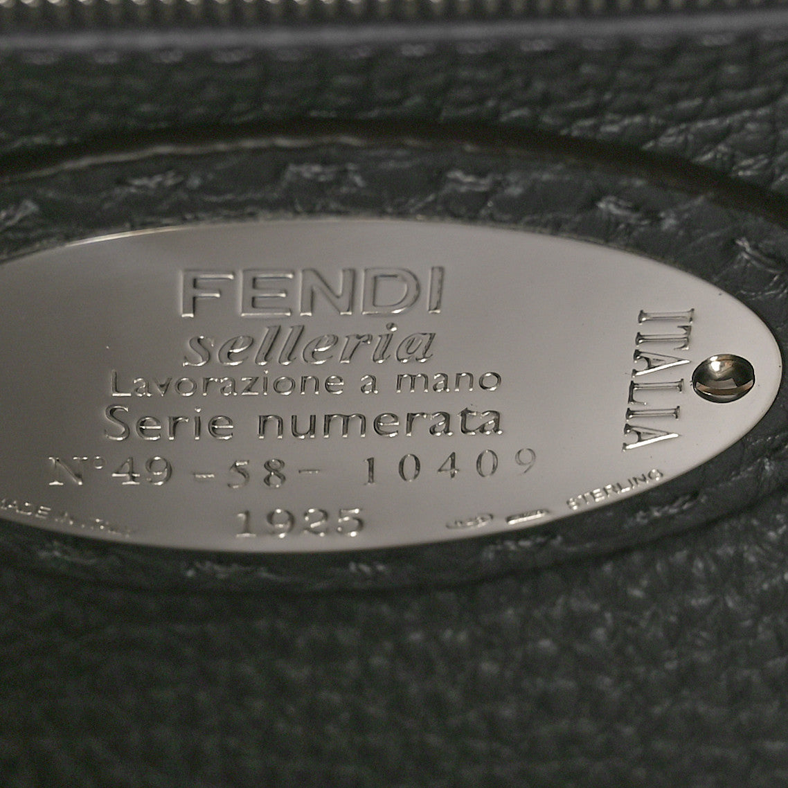 Cuoio Romano Snakeskin Selleria Mini Peekaboo Iconic Satchel Asfalto