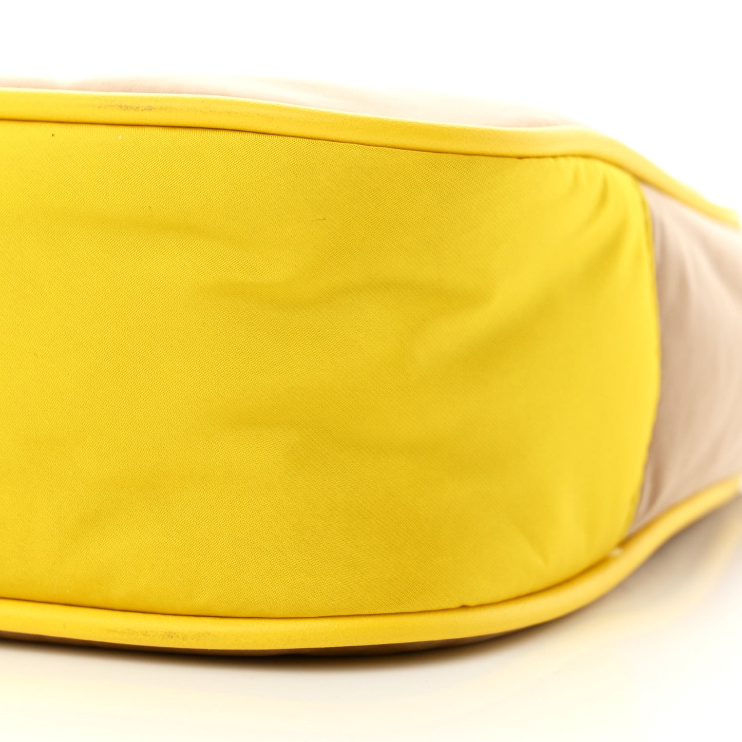 Econyl Nylon Le 5 A 7 Hobo Bog Light Cork
