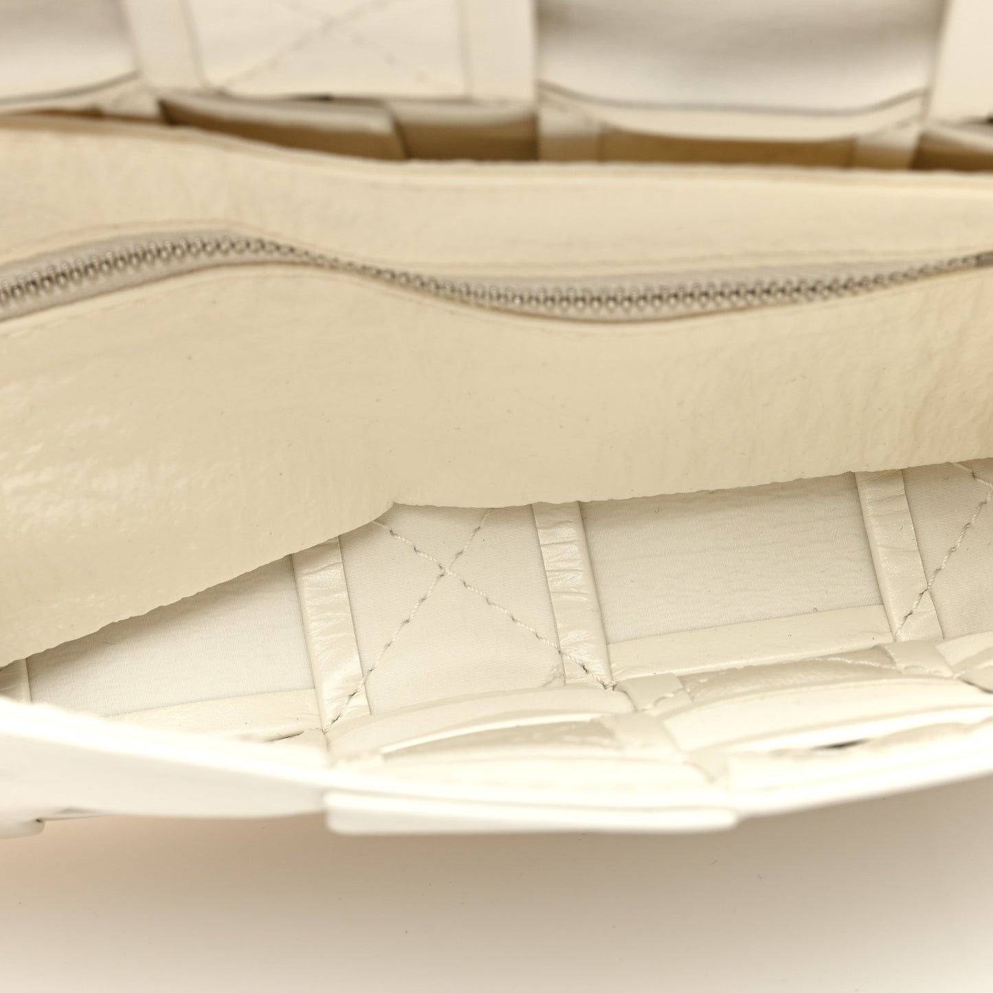 Paper Calfskin Maxi Intreccio Cassette Crossbody Bag White