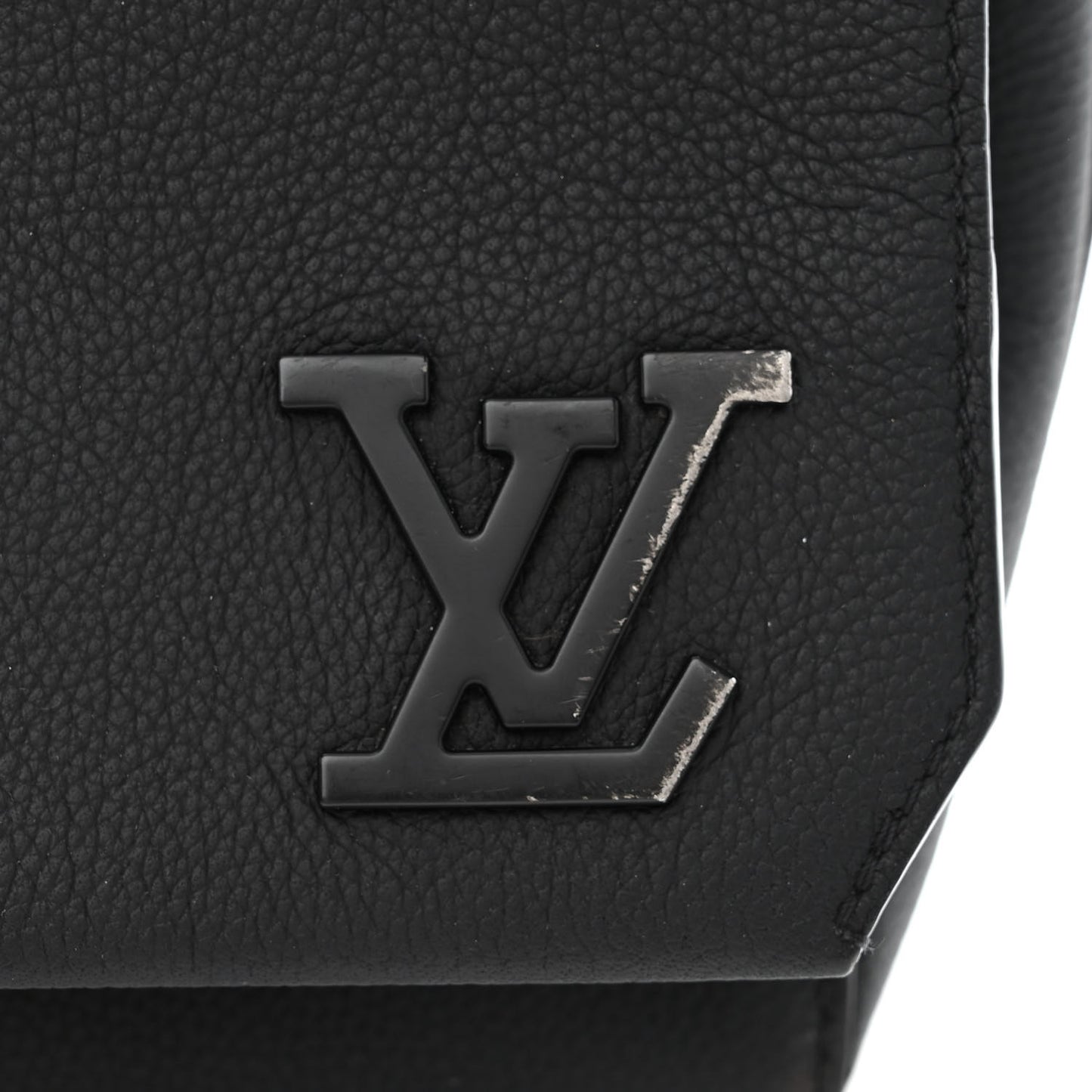 Calfskin Aerogram Messenger Black