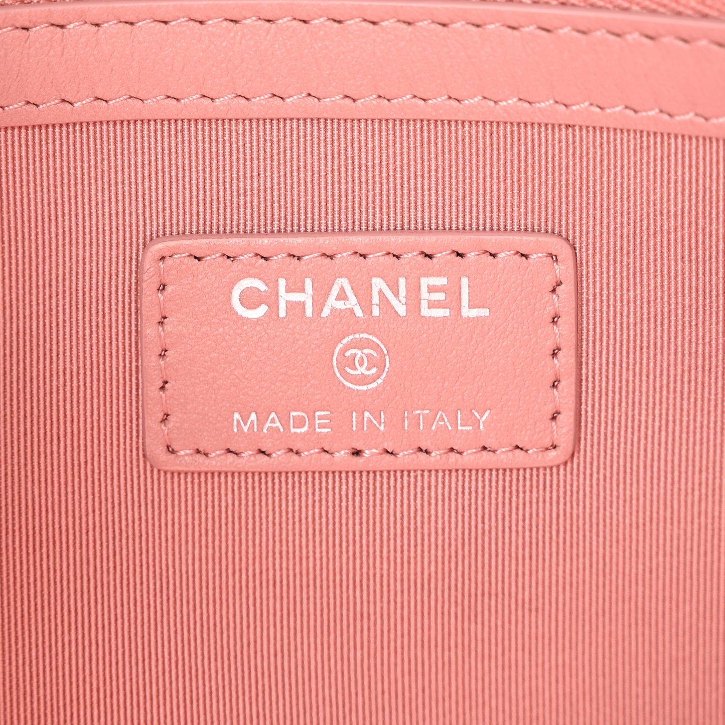 Ombre Patent Calfskin Quilted Medium Cosmetic Case Pink White
