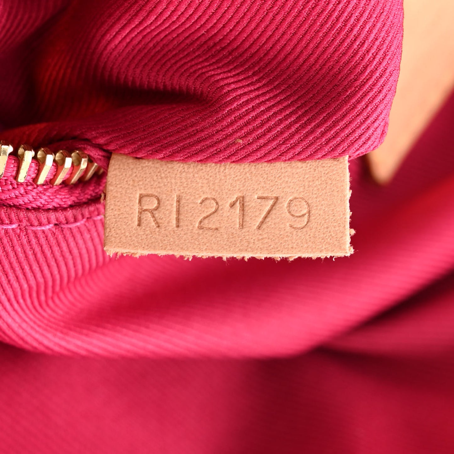 Monogram Graceful PM Pivoine