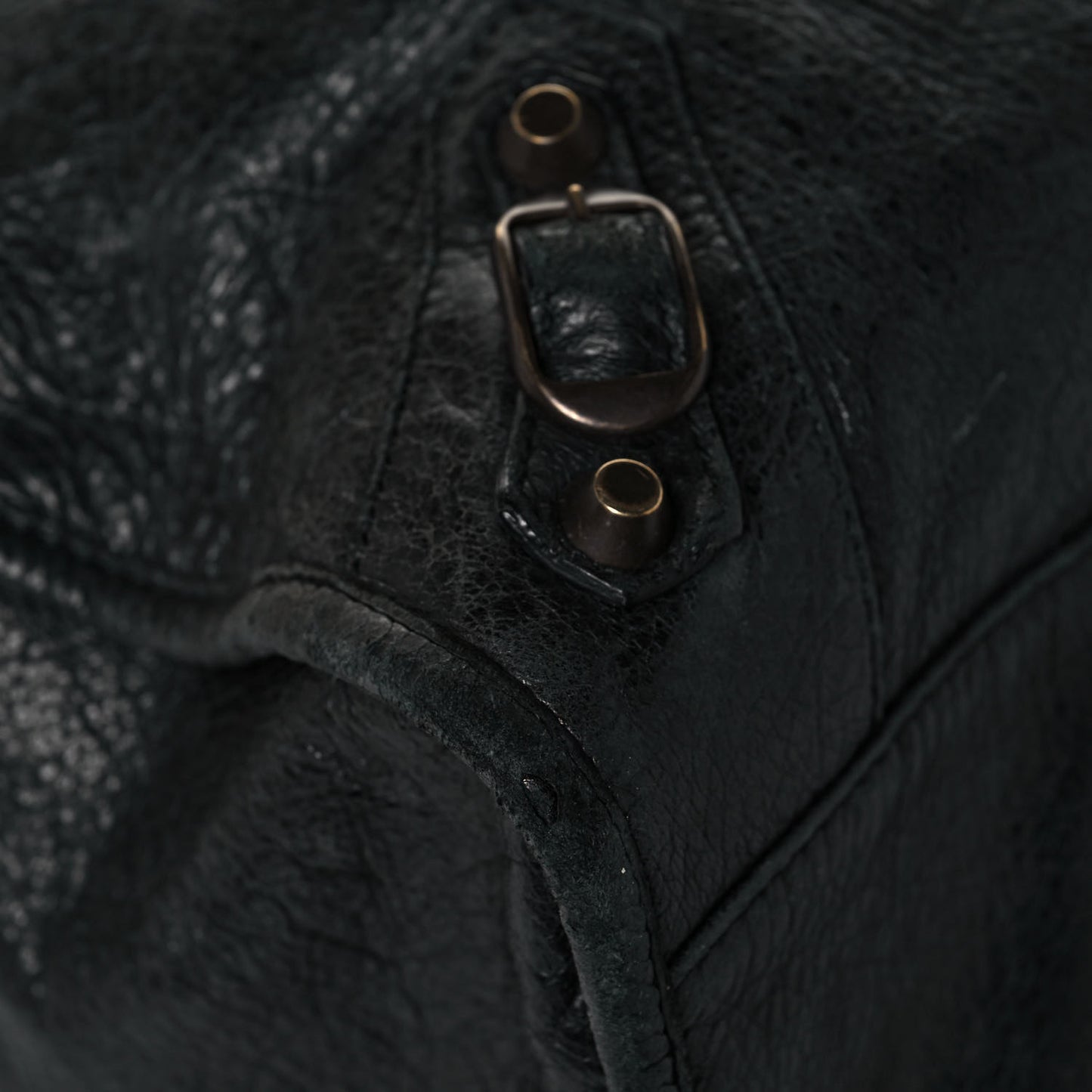 Agneau Classic Hardware City Black