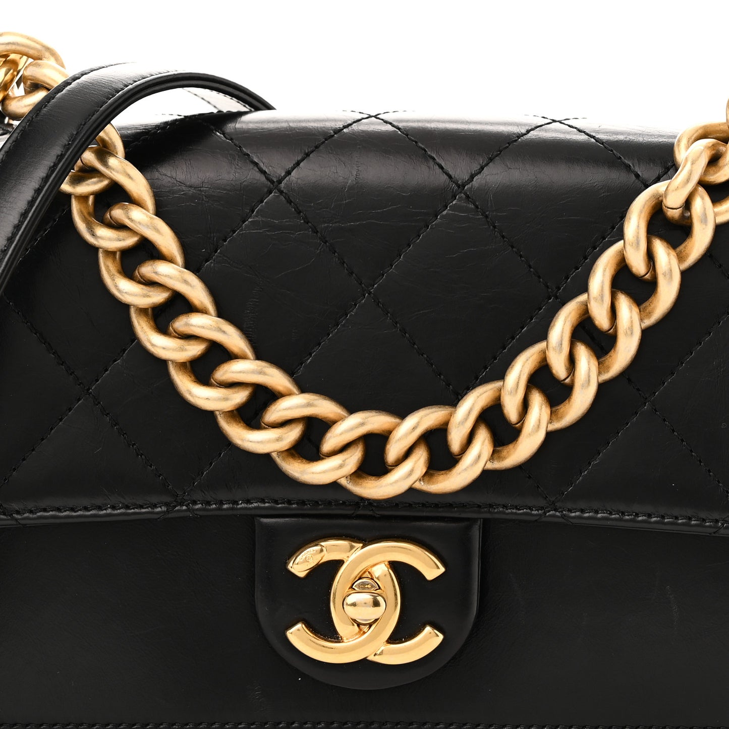 Iridescent Calfskin Quilted Small Straight Lined Flap Black