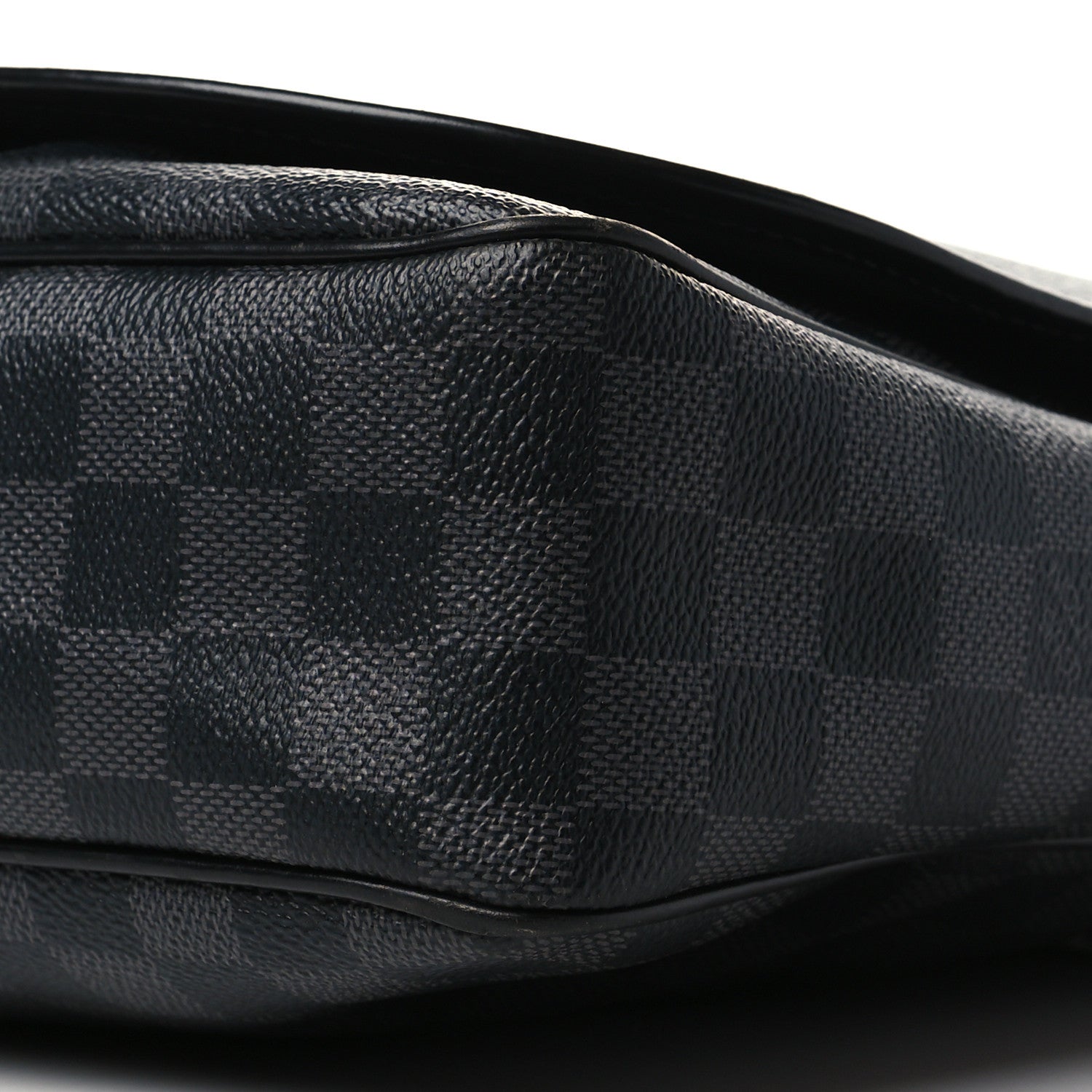 Louis Vuitton Damier Graphite Daniel MM 9 of 12