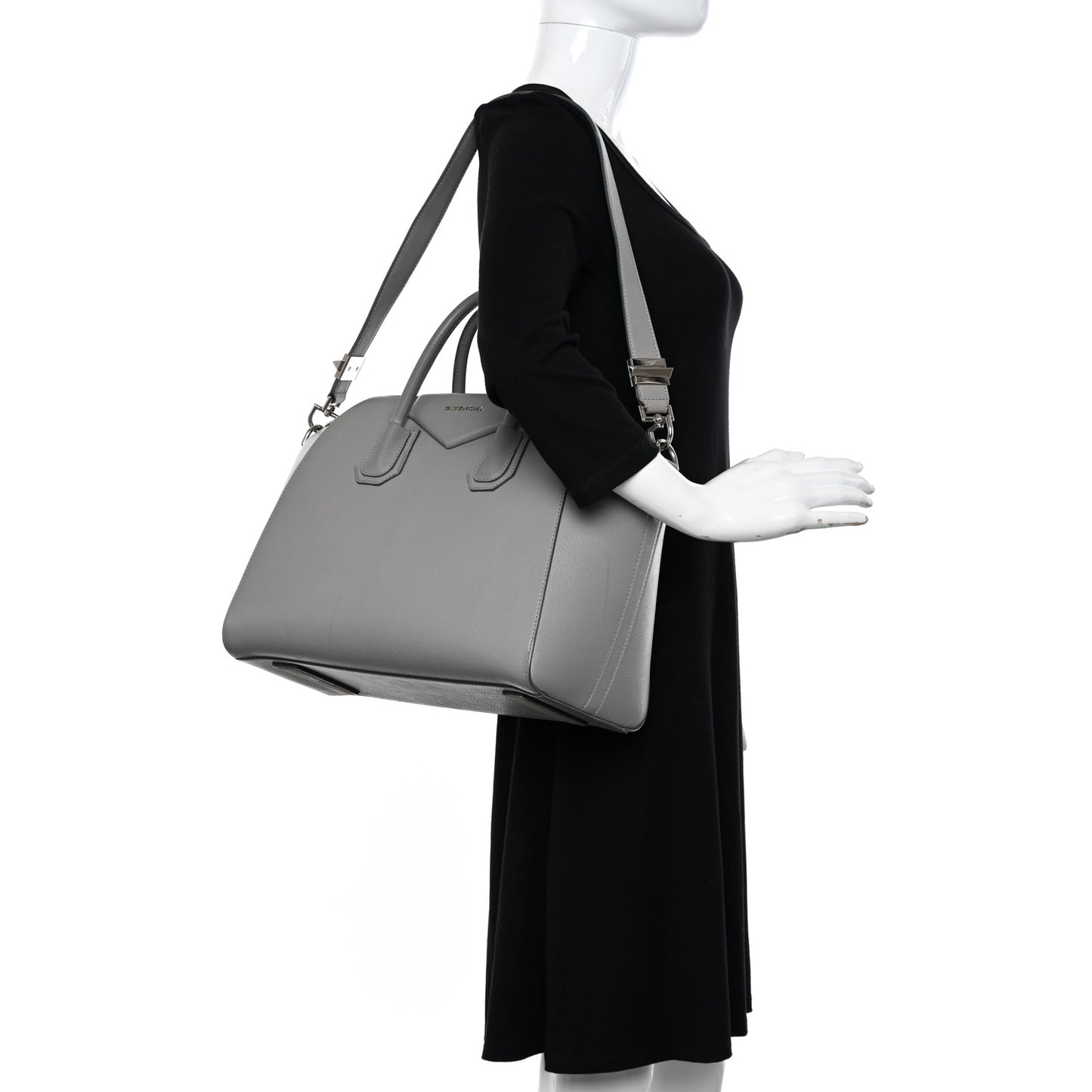 Sugar Goatskin Medium Antigona Pearl Grey