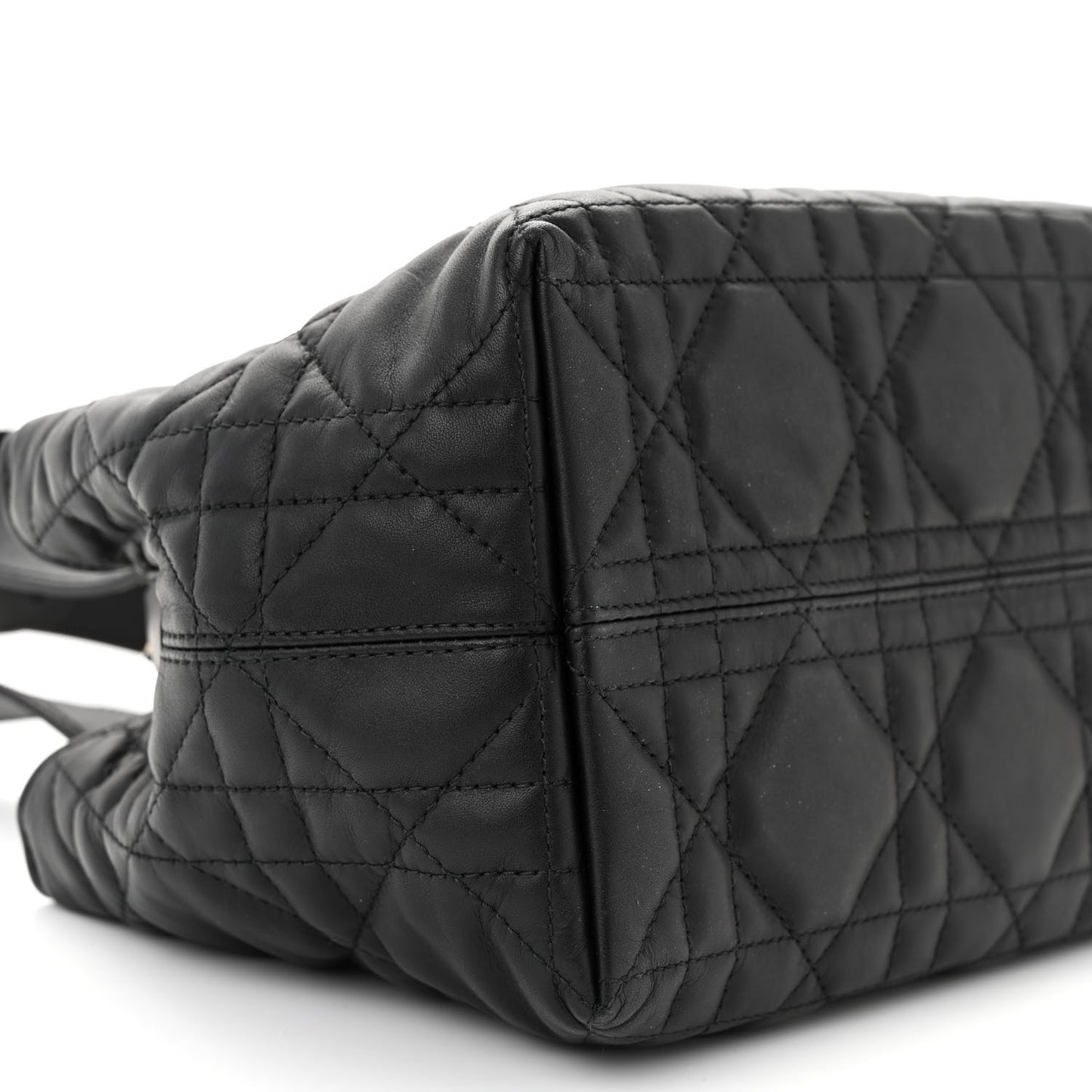 Calfskin Macrocannage Small Toujours Black