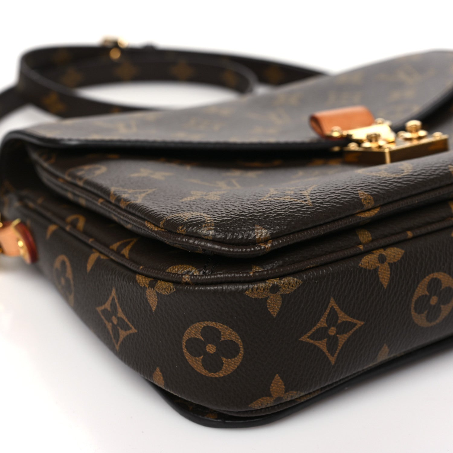 Louis Vuitton Monogram Pochette Metis 8 of 10