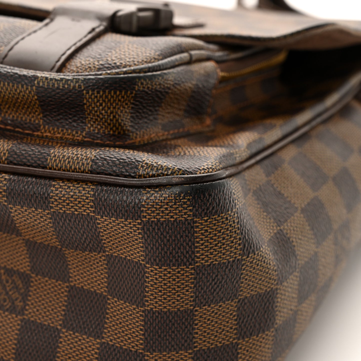 Damier Ebene Melville Messenger Bag