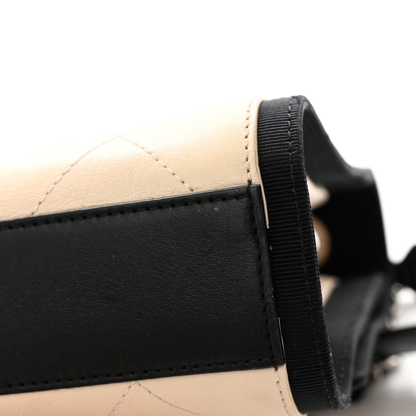 Aged Calfskin Grosgrain Quilted Chain CC Flap Ivory Black