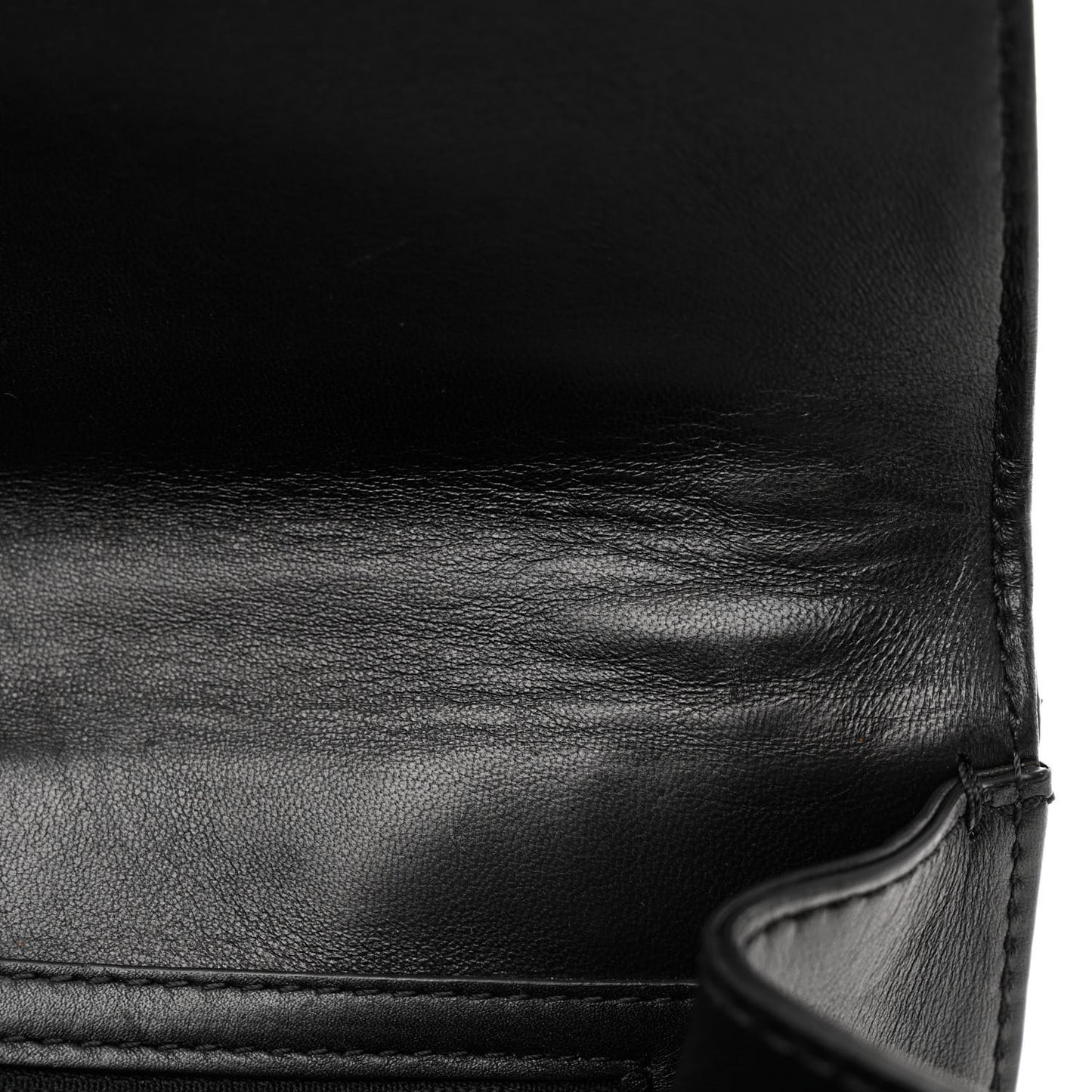 Vitello Medium Glam Lock Rockstud Flap Black