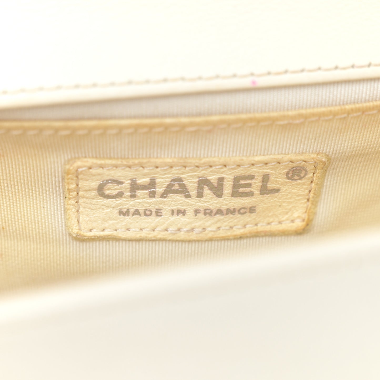 Calfskin Quilted Medium Boy Flap White