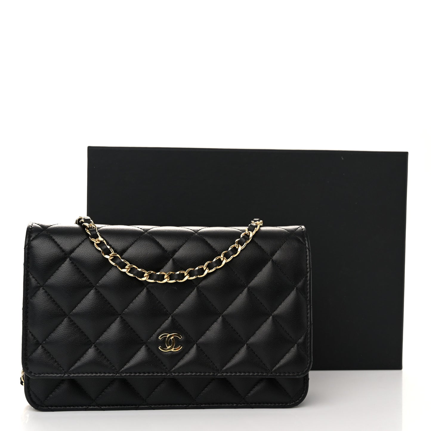 Lambskin Quilted Wallet On Chain WOC Black