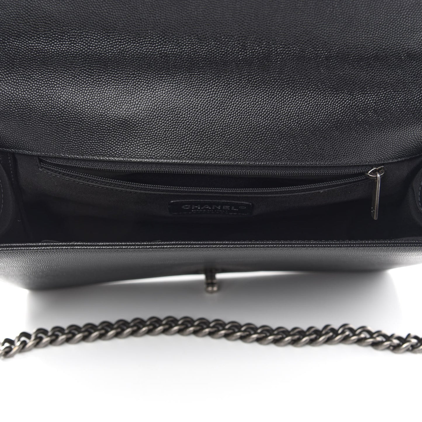 Caviar Quilted Large Boy Flap Black