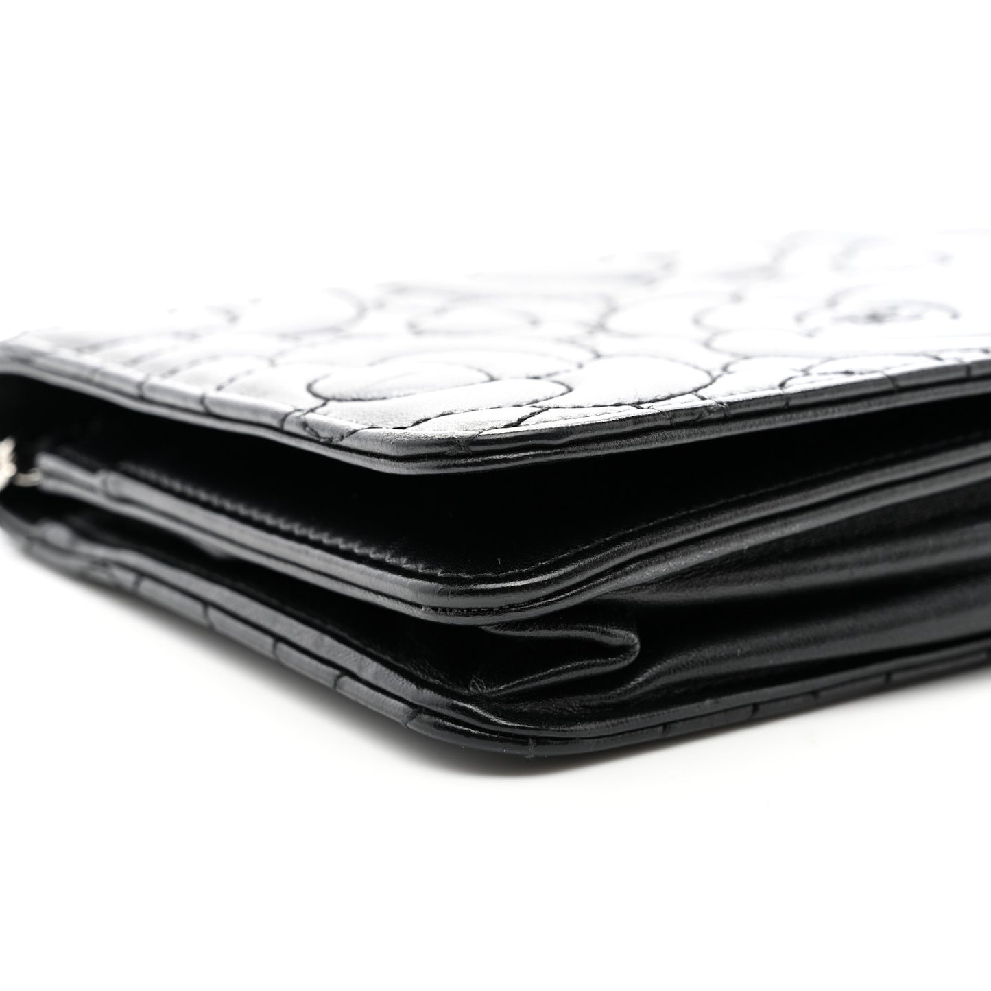 Lambskin Camellia Quilted Wallet On Chain WOC Black