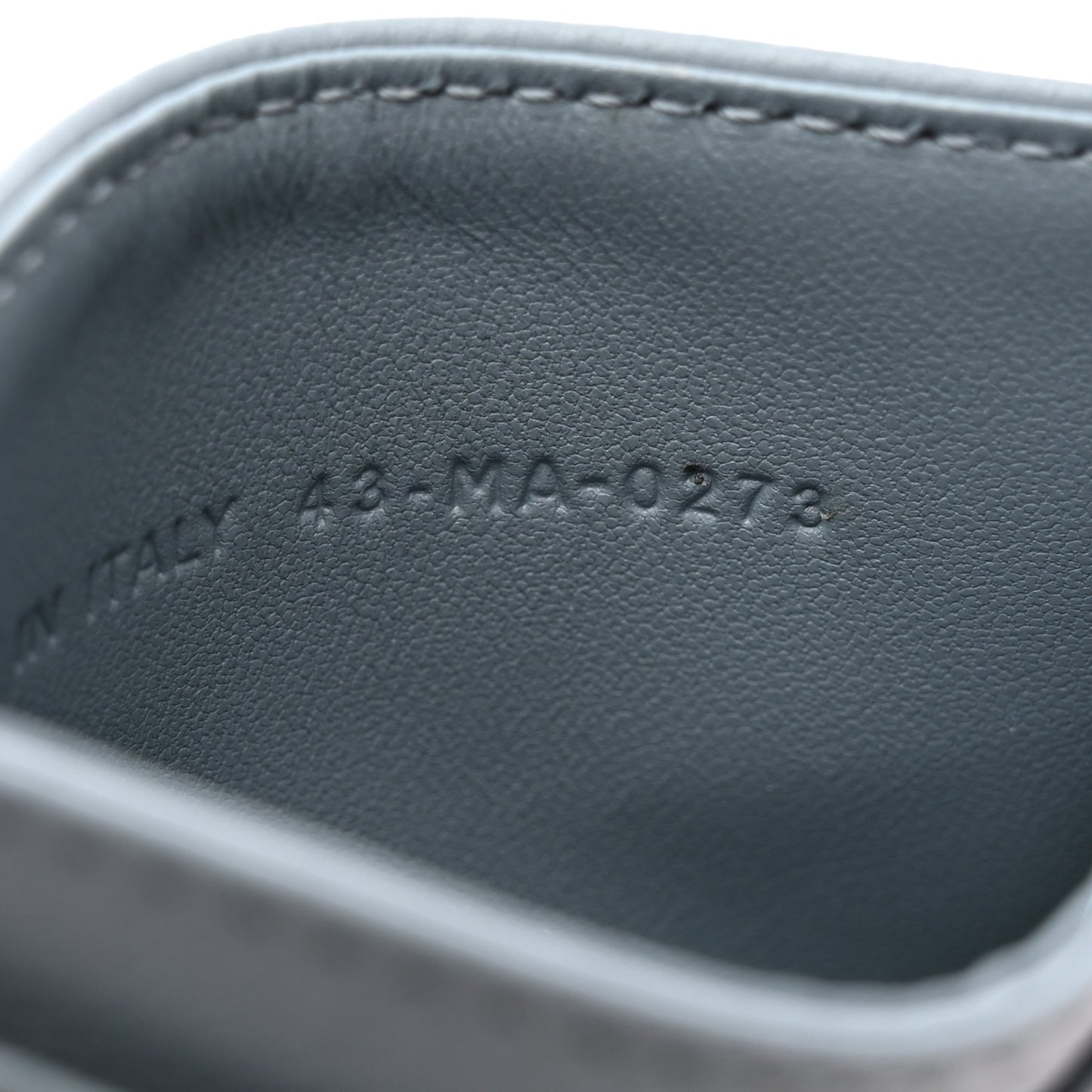 Supple Calfskin Cannage Caro Five-Slot Card Holder Cloud Blue