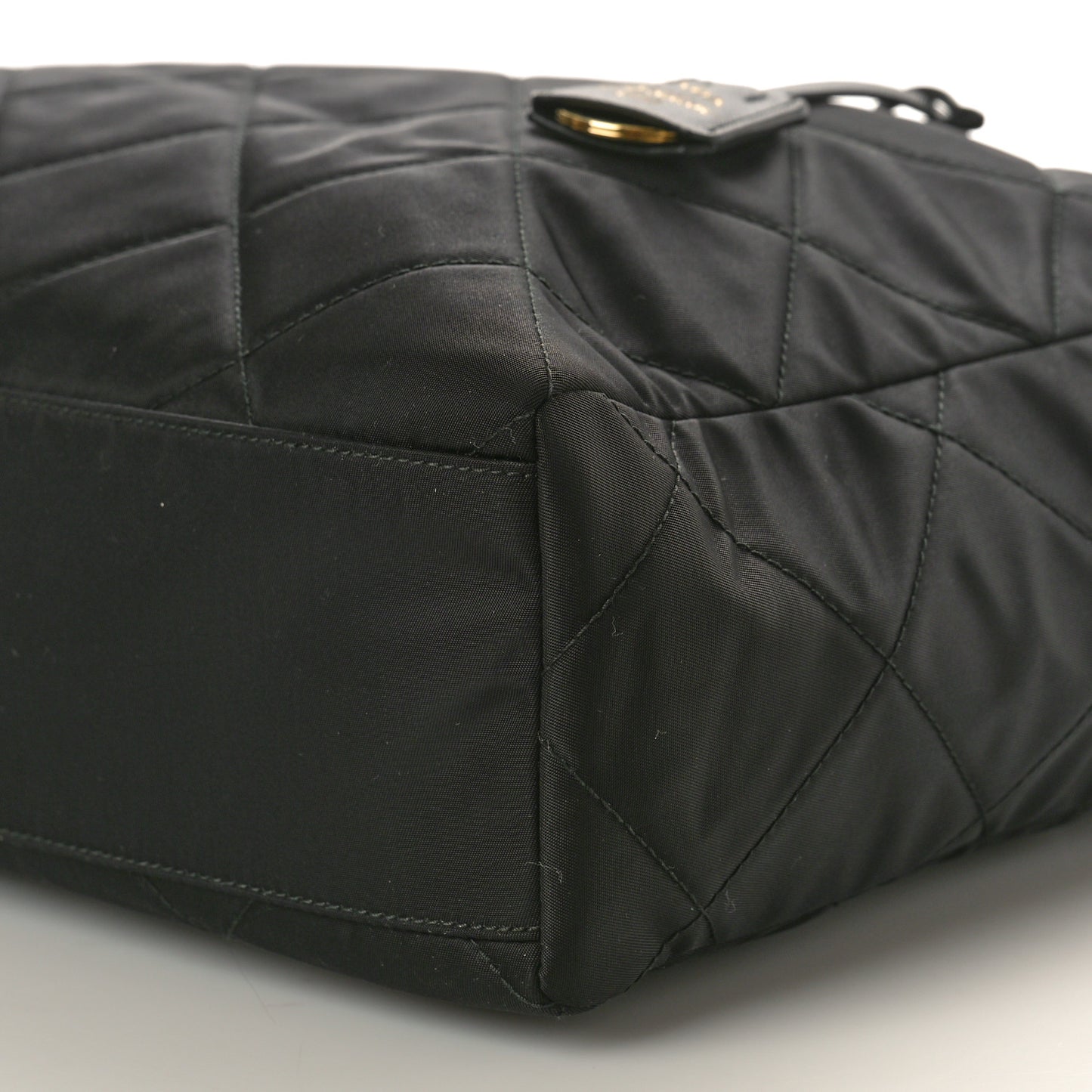 Re-Nylon Impunturato Saffiano Triangle Stitched Re-Edition 1995 Chaine Large Shoulder Bag Black