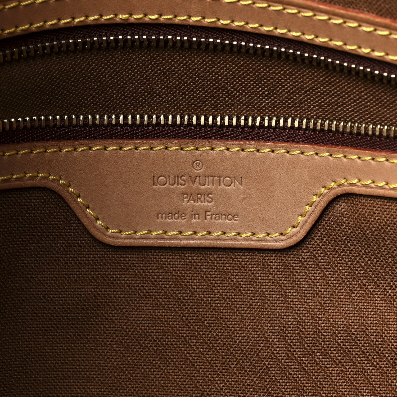 Louis Vuitton Monogram Cabas Mezzo 6 of 11