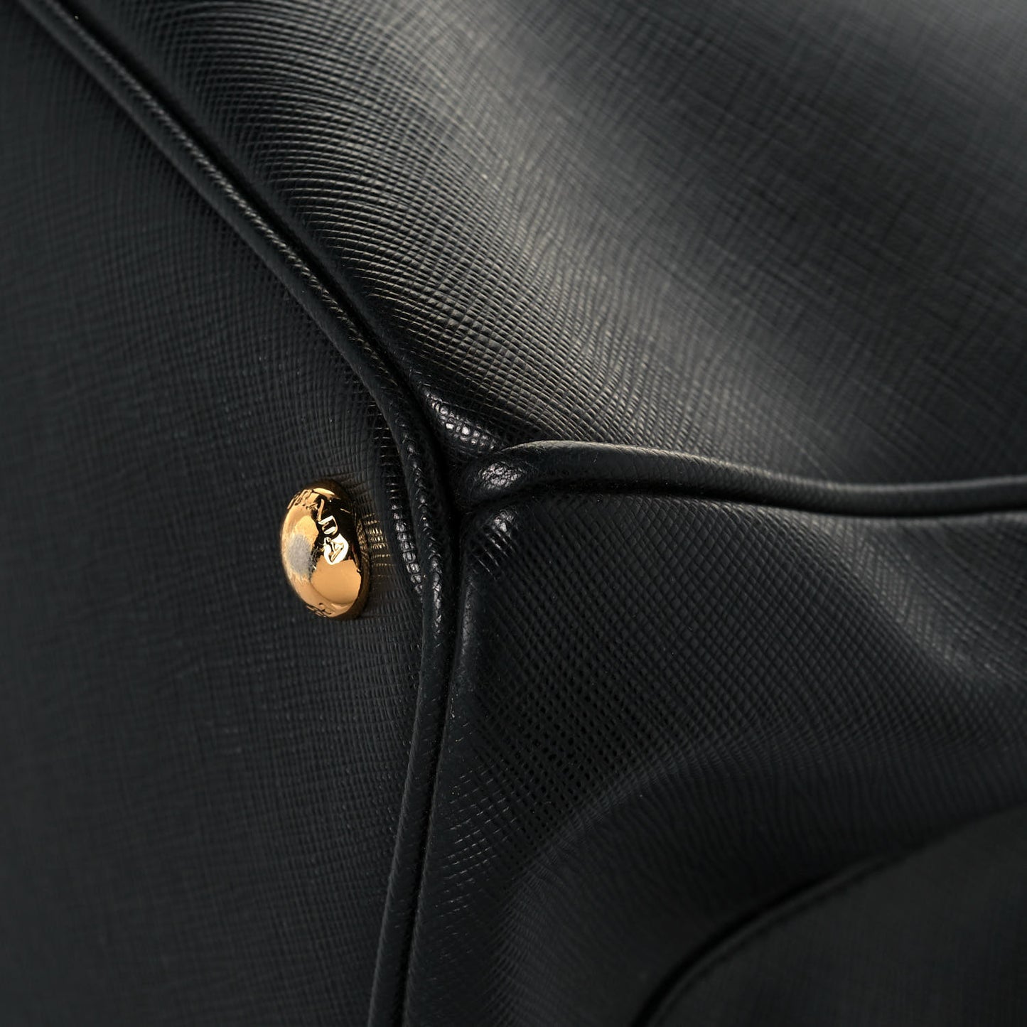 Saffiano Large Galleria Double Zip Tote Black