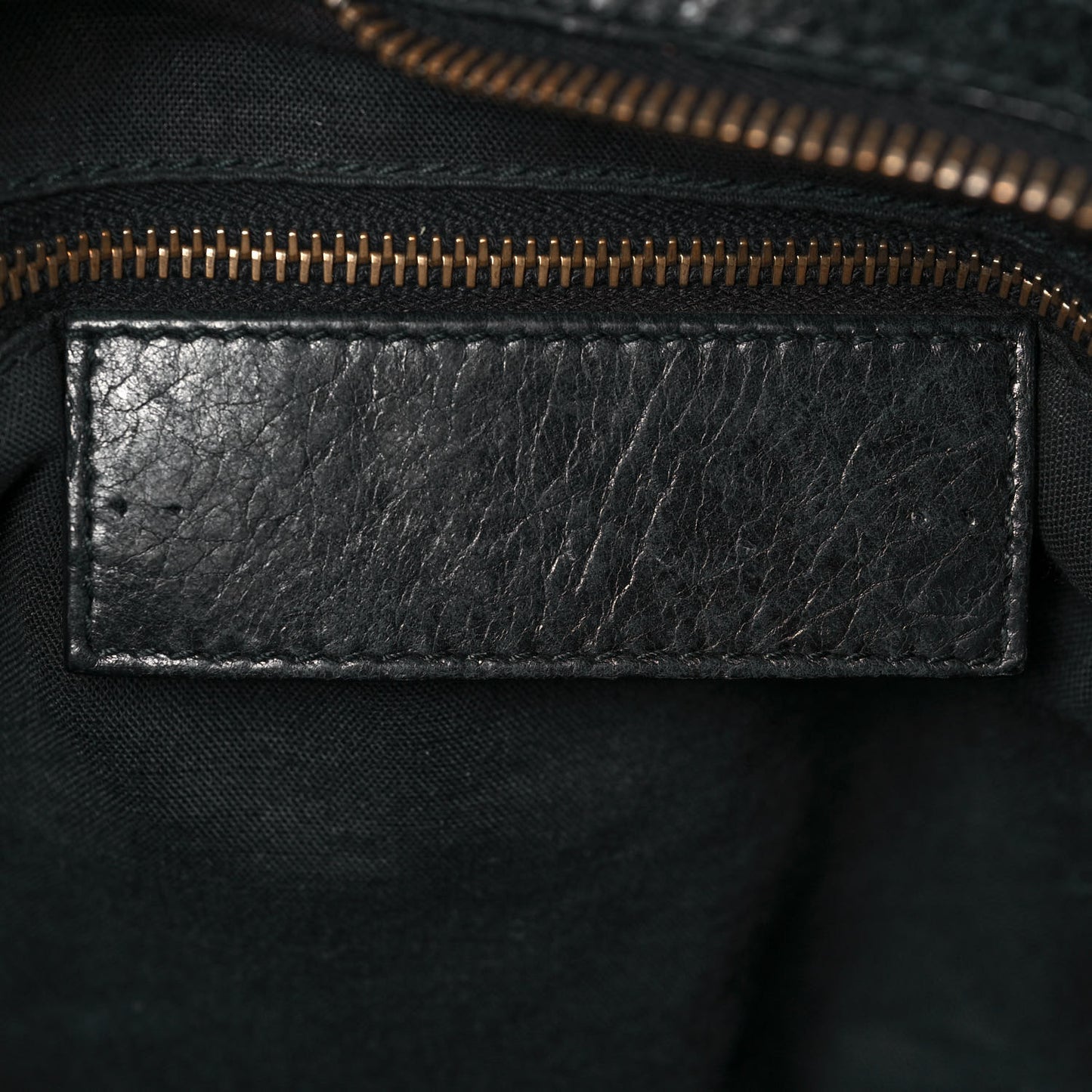 Agneau Classic Hardware City Black