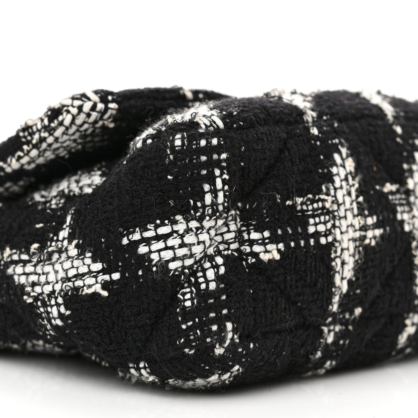 Tweed Quilted Medium Chanel 19 Flap Black White