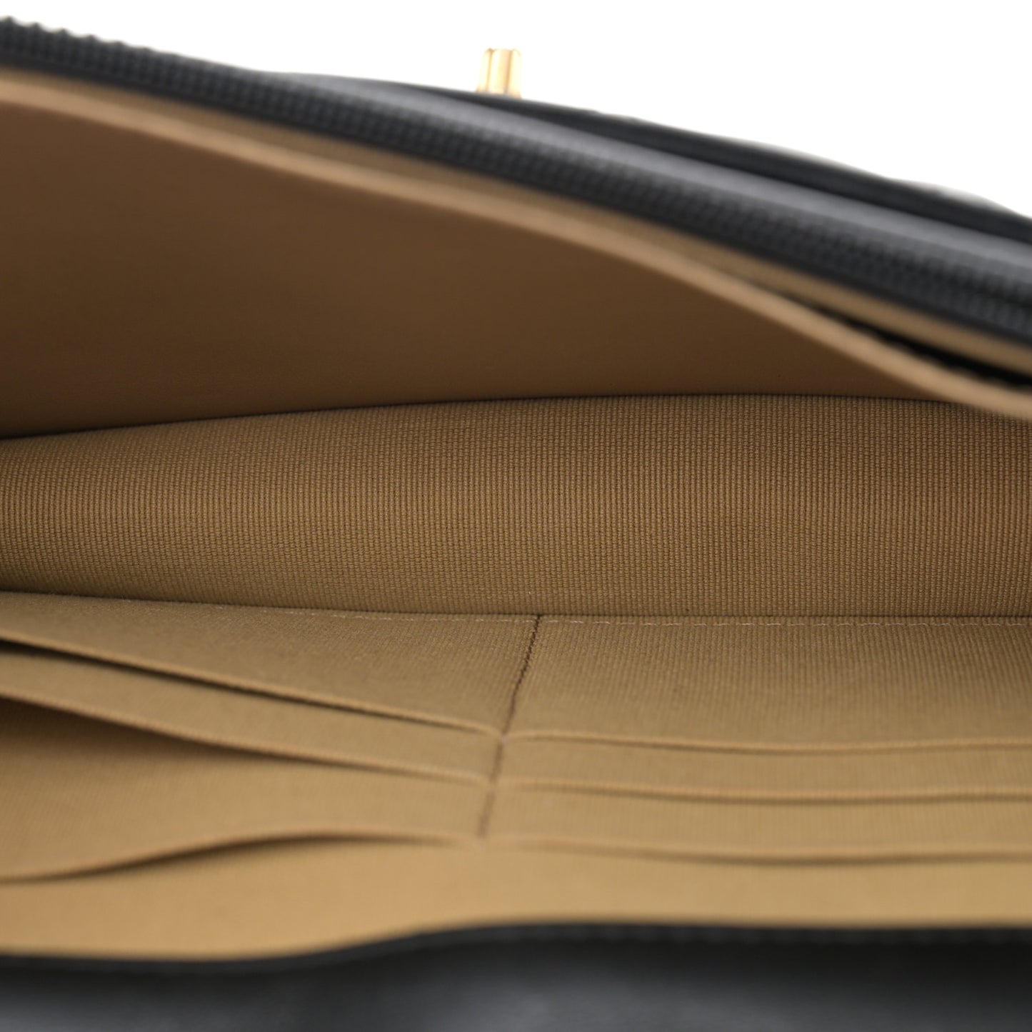 Lambskin Quilted CC Pearl Crush Wallet on Chain WOC Black
