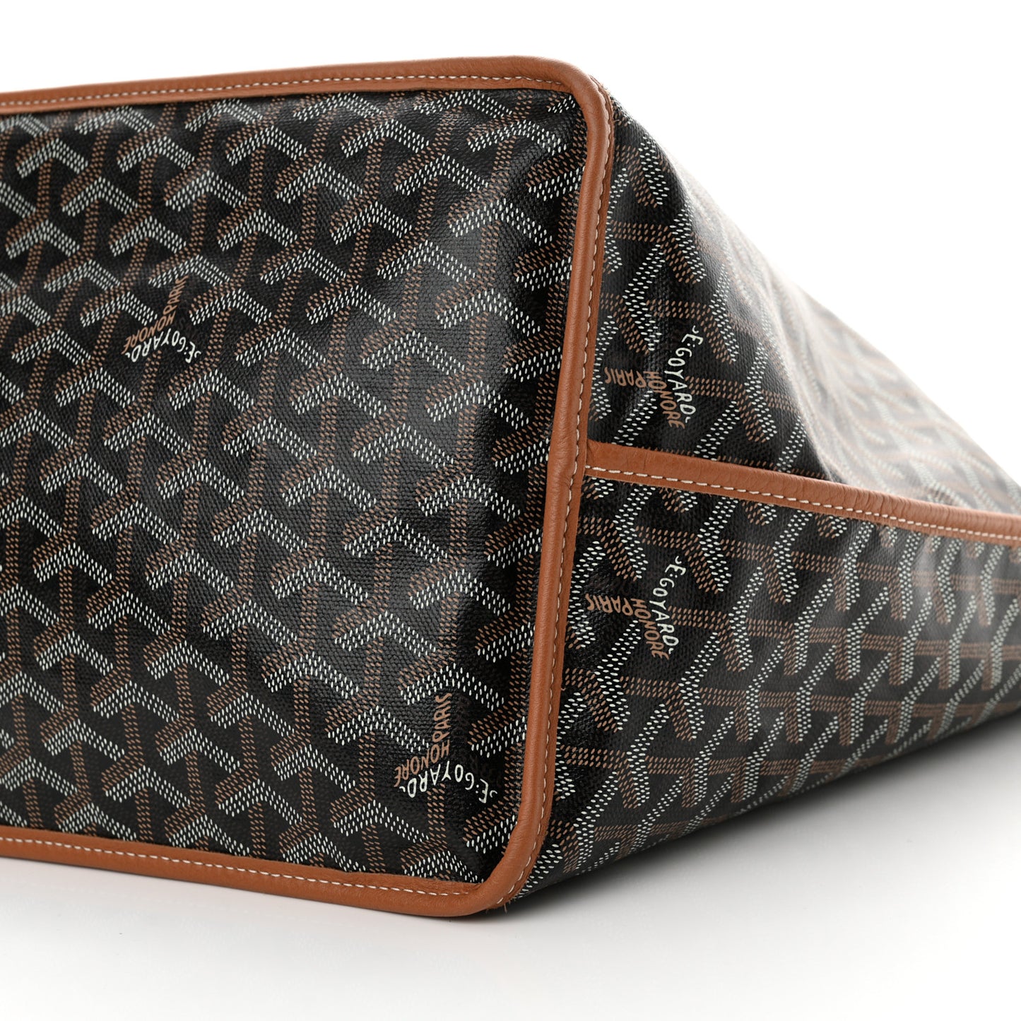 Goyardine Reversible Anjou GM Black Gold