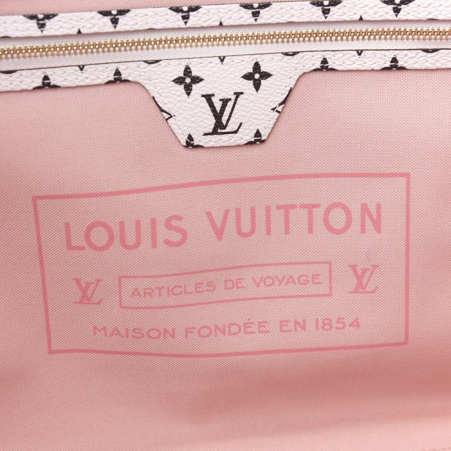 Monogram Giant Neverfull MM Rouge