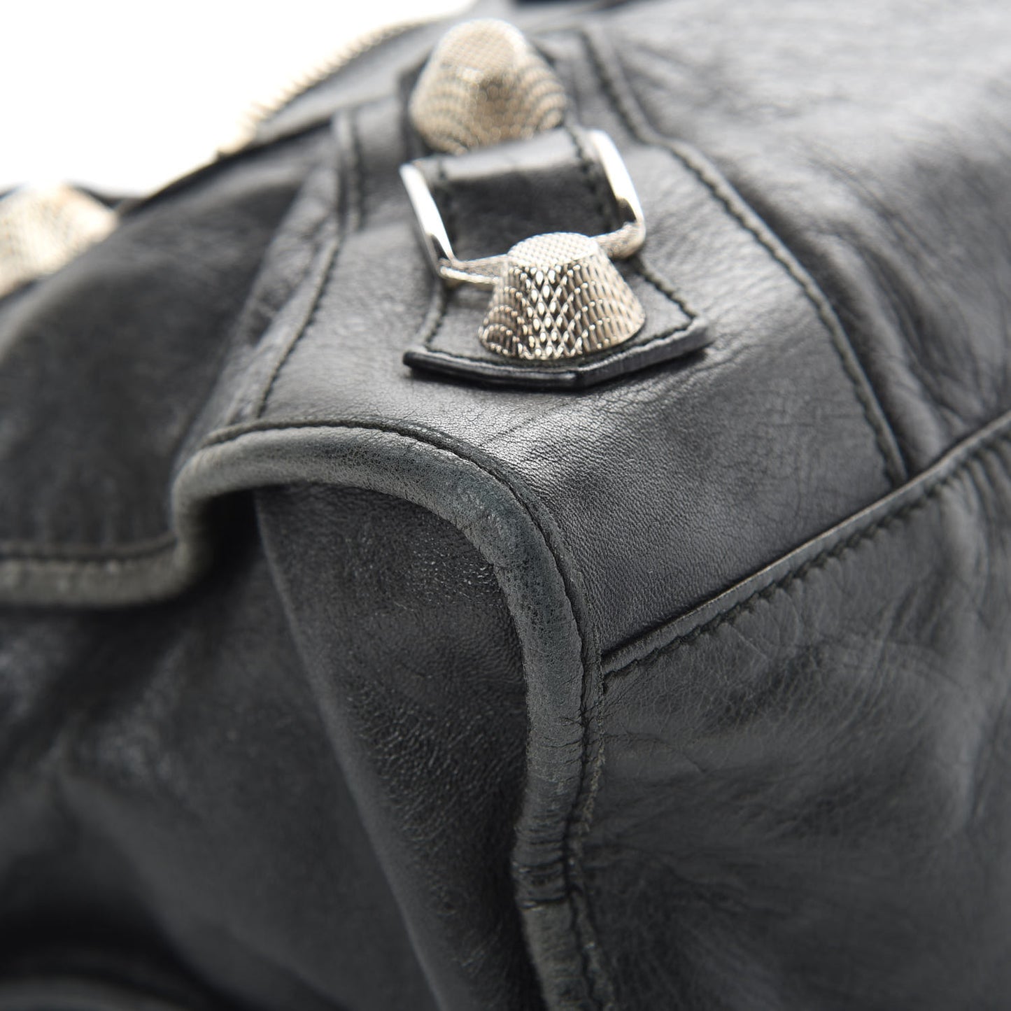 Agneau Giant 21 Silver Hardware City Black