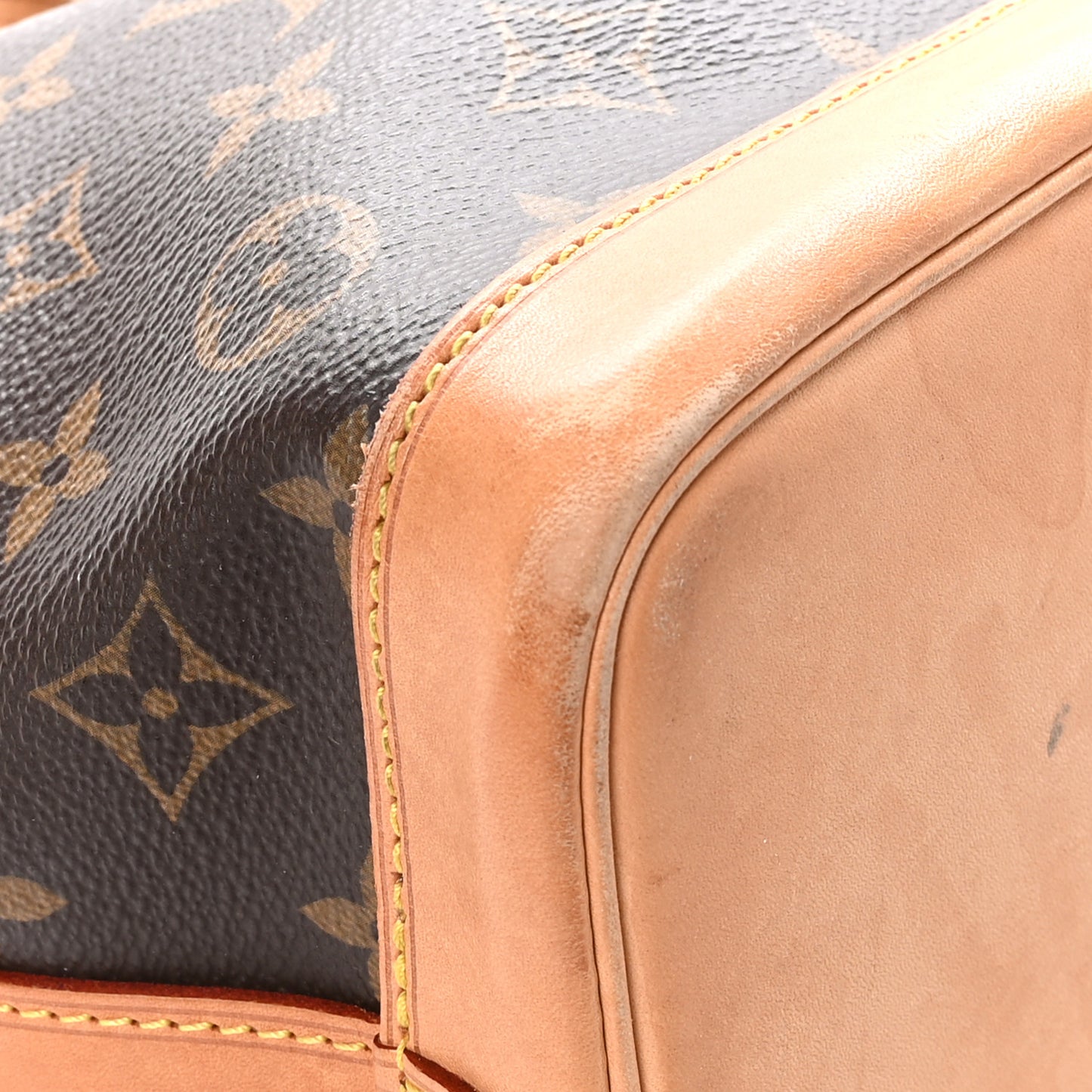 Monogram Noe BB