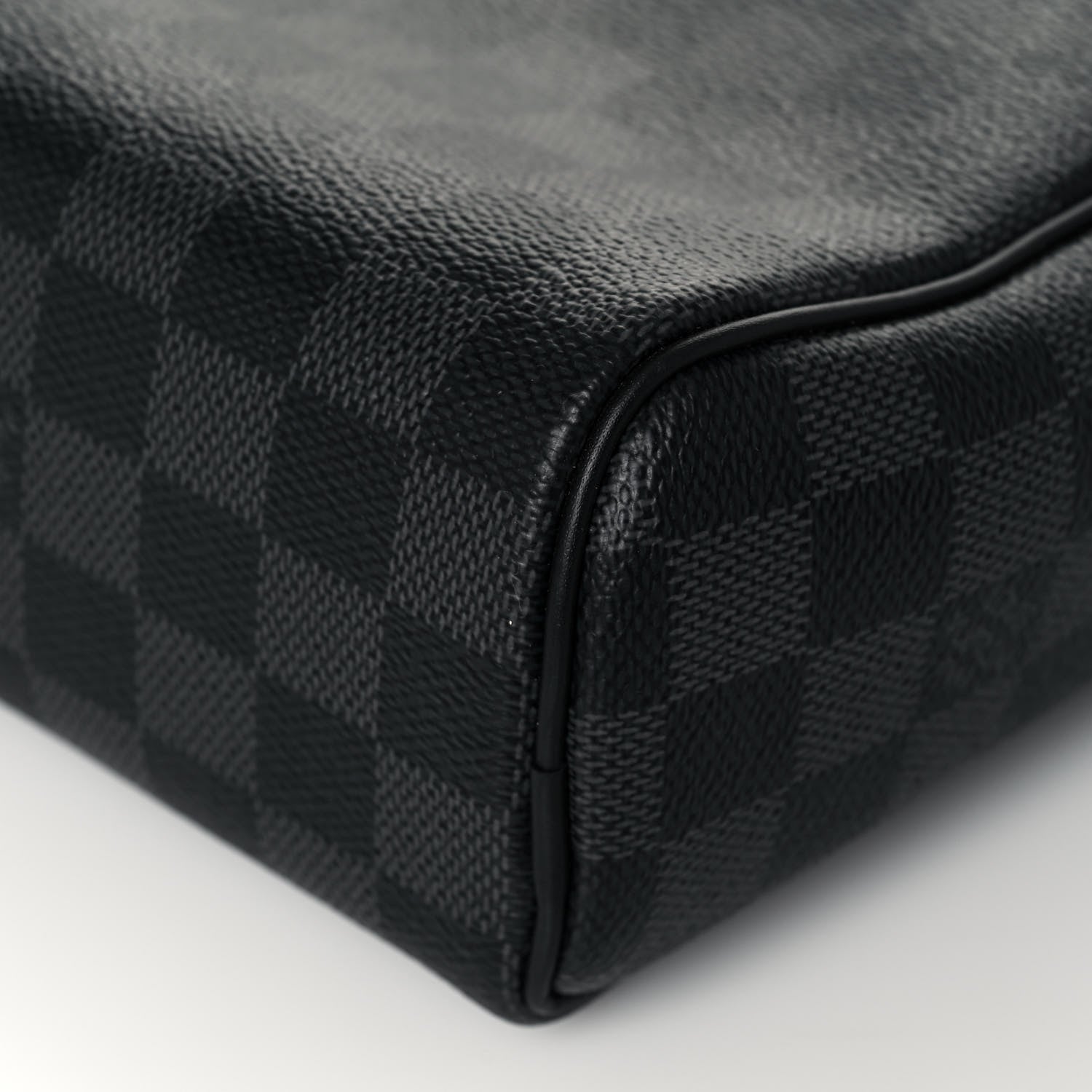 Louis Vuitton Damier Graphite Dayton Reporter MM 9 of 13