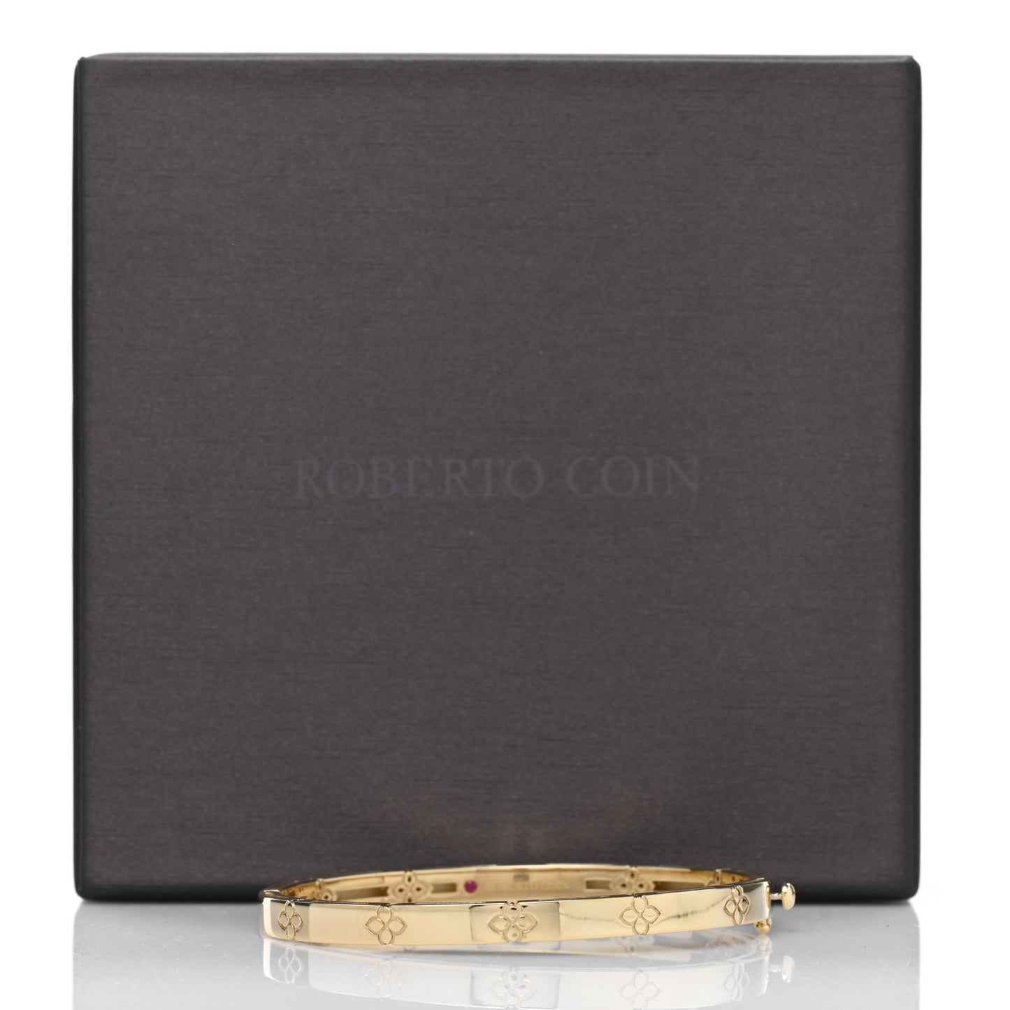 18K Yellow Gold Narrow Love in Verona Bangle Bracelet
