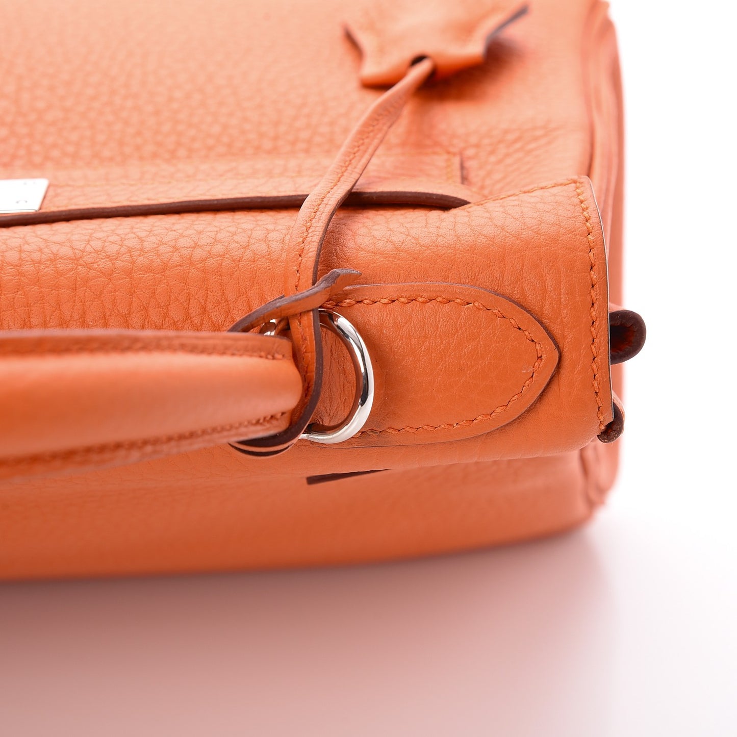Taurillon Clemence Kelly Retourne 28 Orange