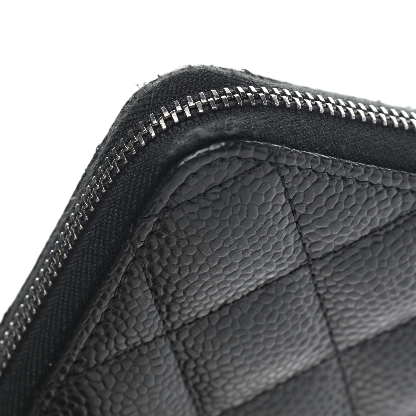 Caviar Quilted Medium Zip Around Wallet Black