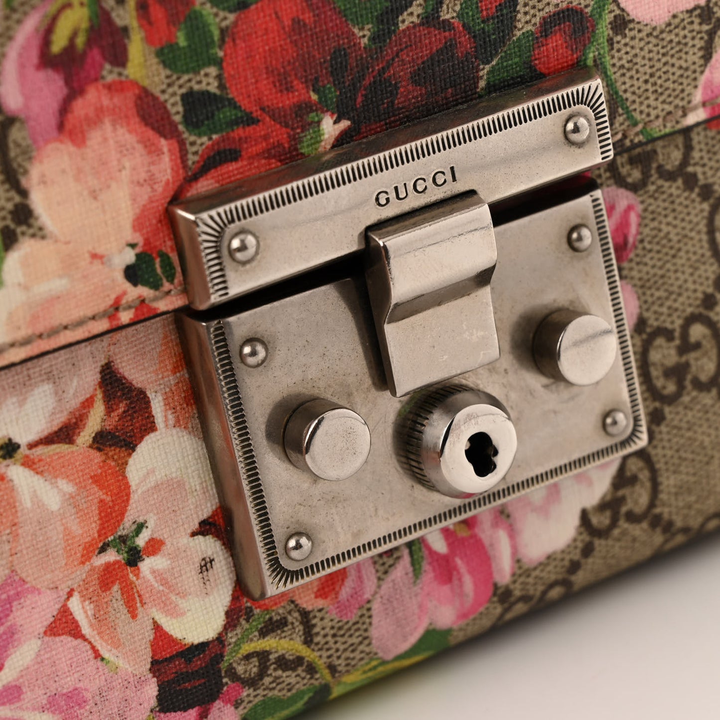 GG Supreme Monogram Blooms Small Padlock Shoulder Bag Beige Multicolor Dry Rose