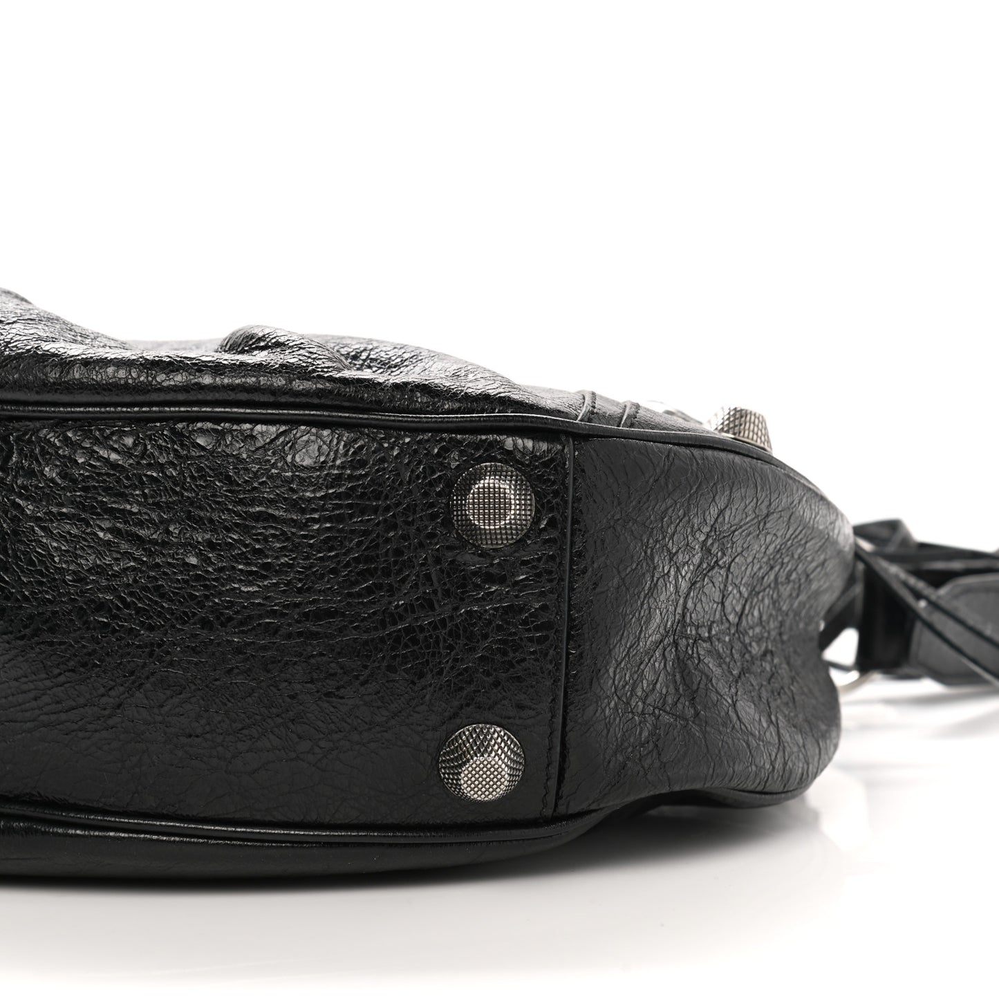 Agneau Arena Small Le Cagole Shoulder Bag Black