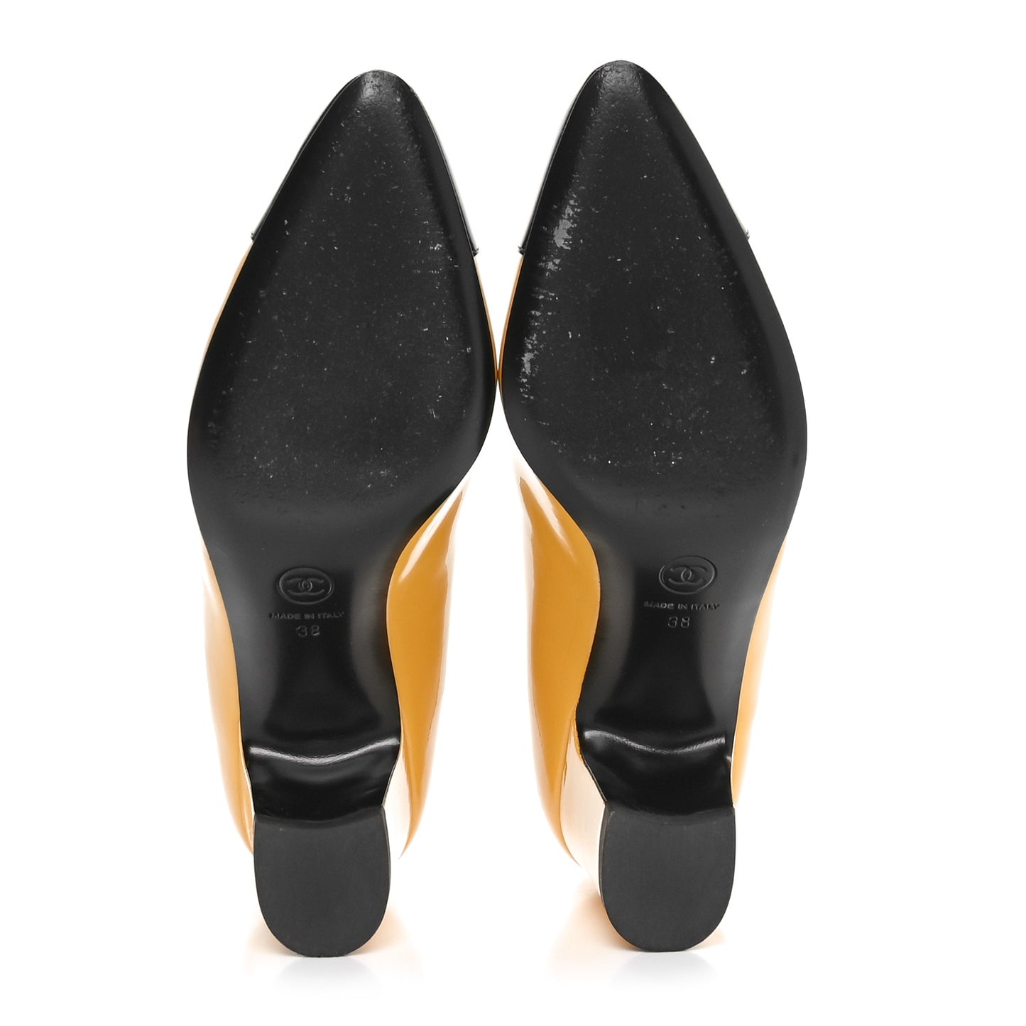 Patent Calfskin Pumps 38 Black Yellow