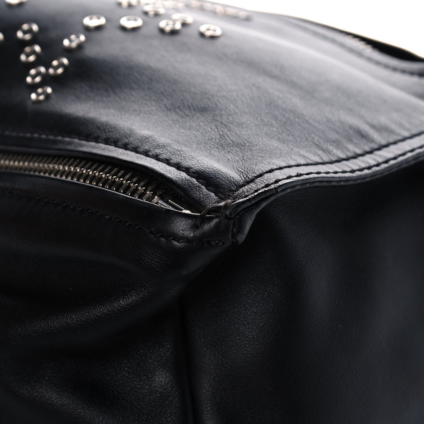 Calfskin Small Studded Star Pandora Black