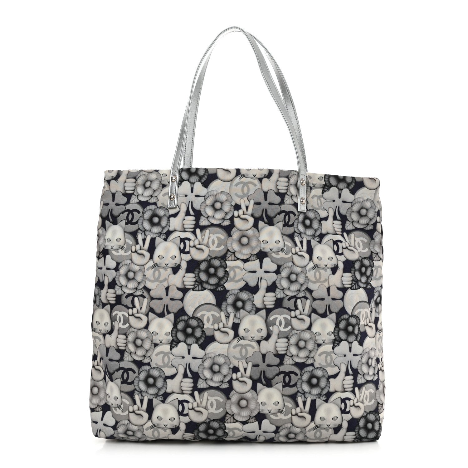 P*e様 CHANEL グレー チェック柄 トートバッグ Chanel Nylon Cat Emoticon Tote Navy Silver 1739918 – FASHIONPHILE