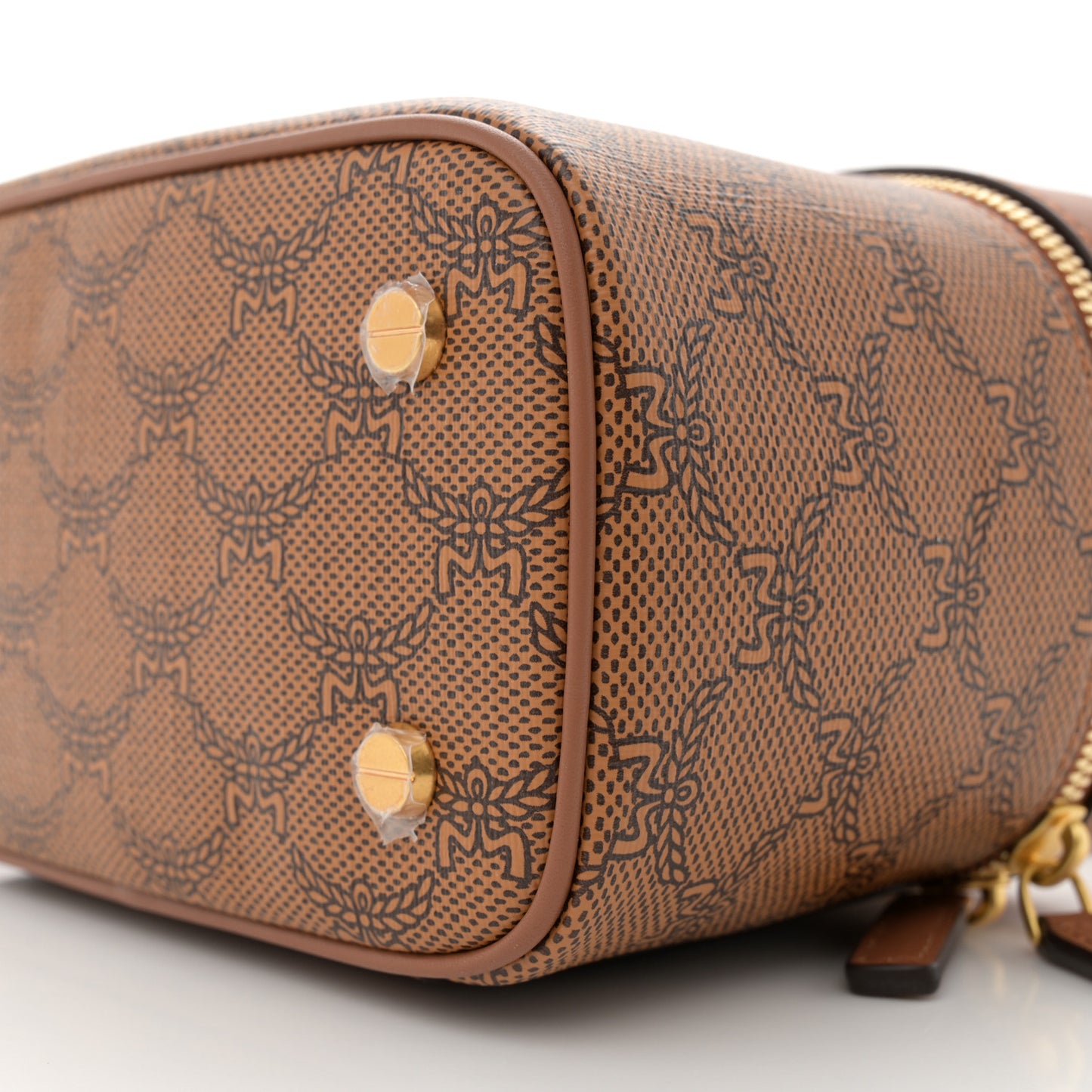 Lauretos Nappa Monogram Small Himmel Vanity Case Cognac