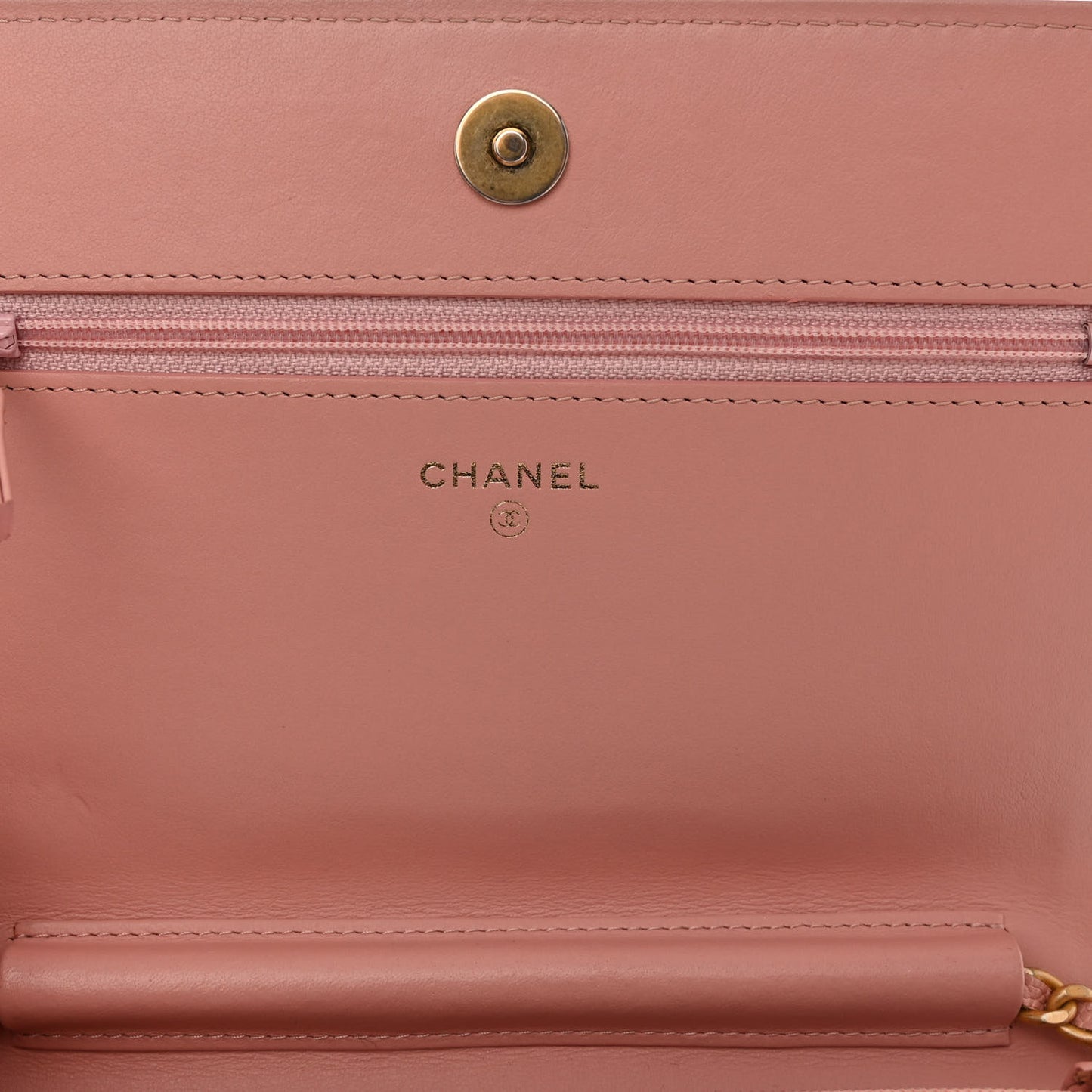 Caviar Quilted Boy Wallet On Chain WOC Pink
