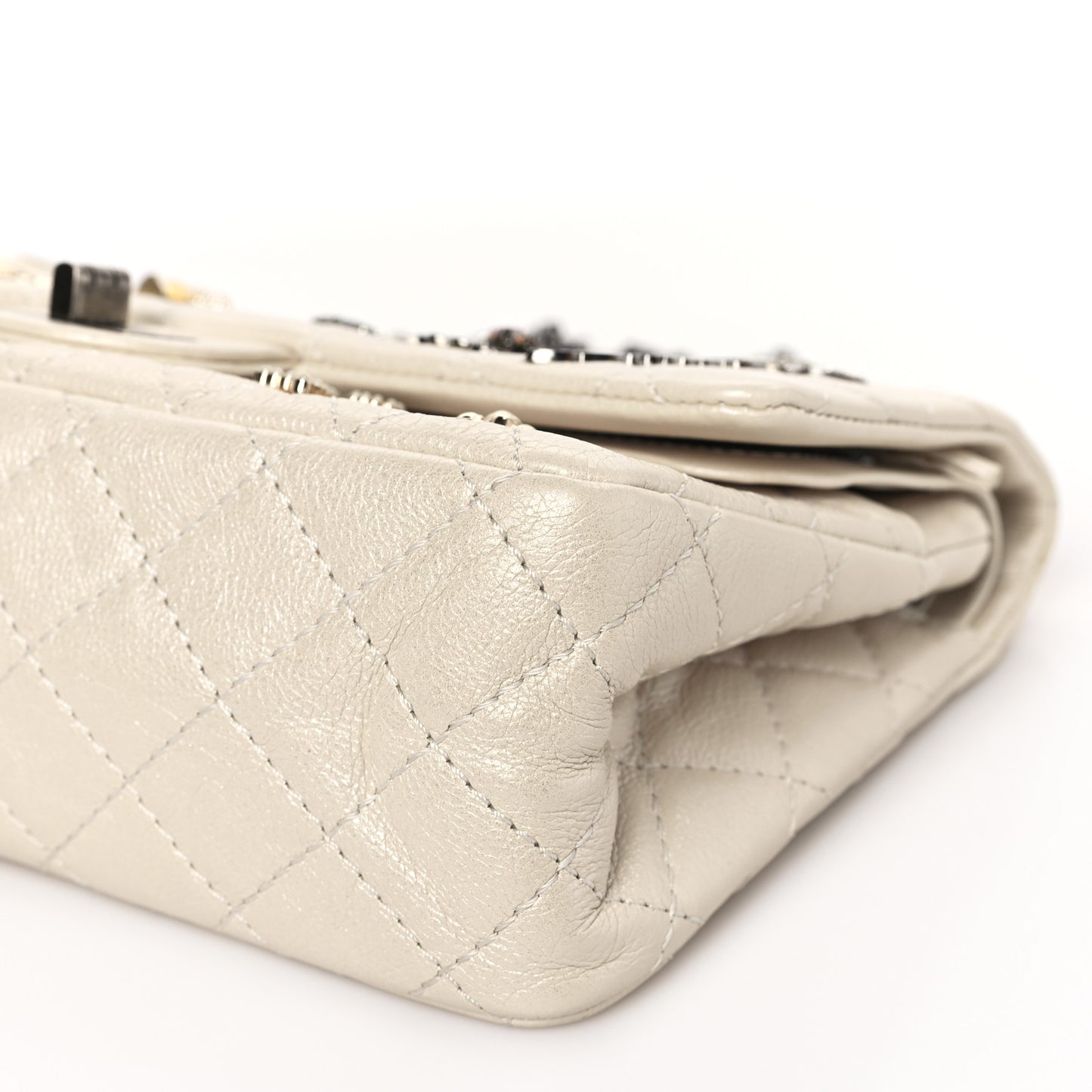 Aged Calfskin Lucky Charms 2.55 Reissue 225 Flap Ivory