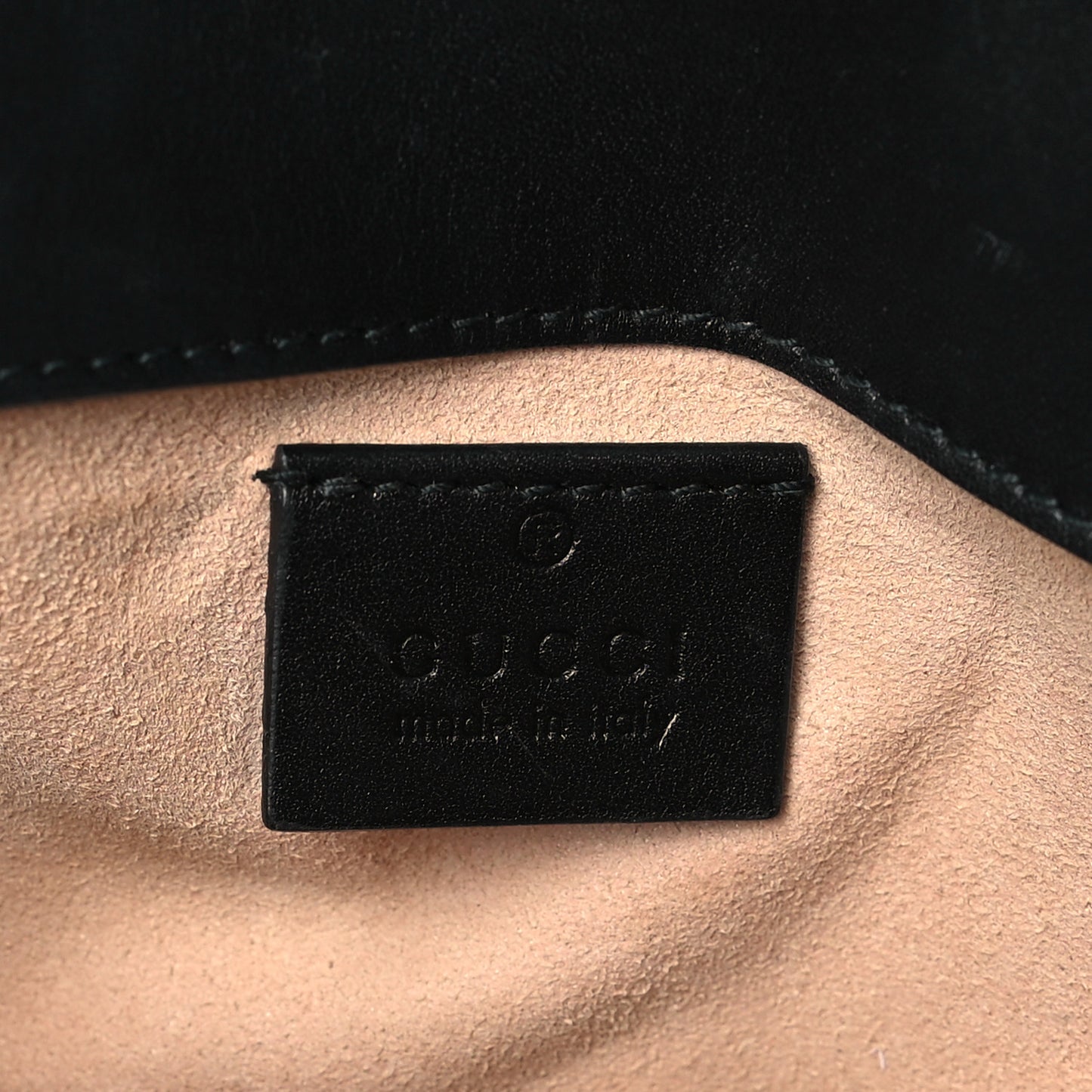 Calfskin Matelasse Super Mini GG Marmont Shoulder Bag Black