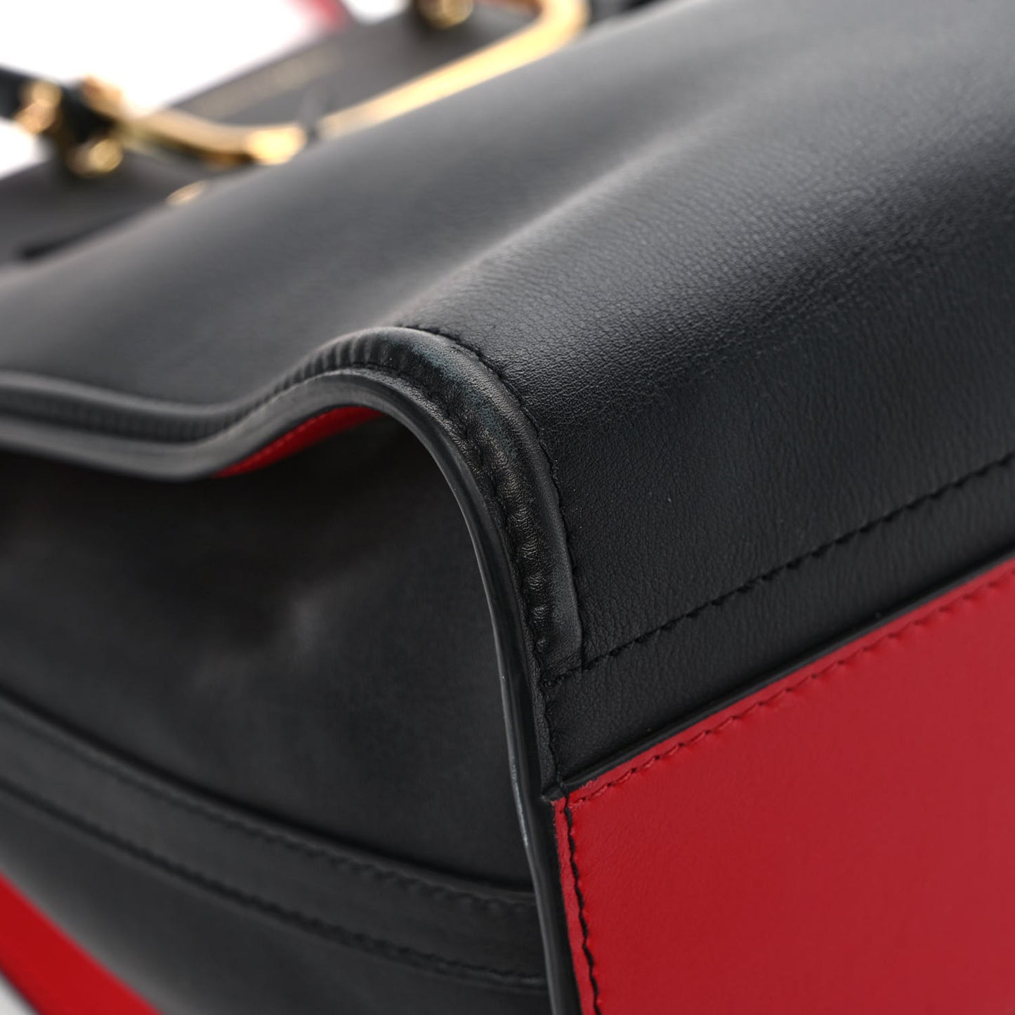 Calfskin The Tall Story Shoulder Bag Black Red