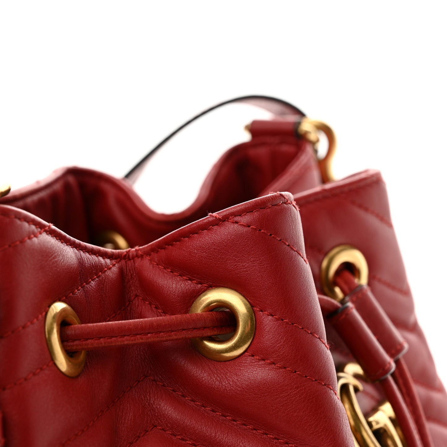 Calfskin Matelasse Sylvie Web GG Marmont Bucket Bag Hibiscus Red