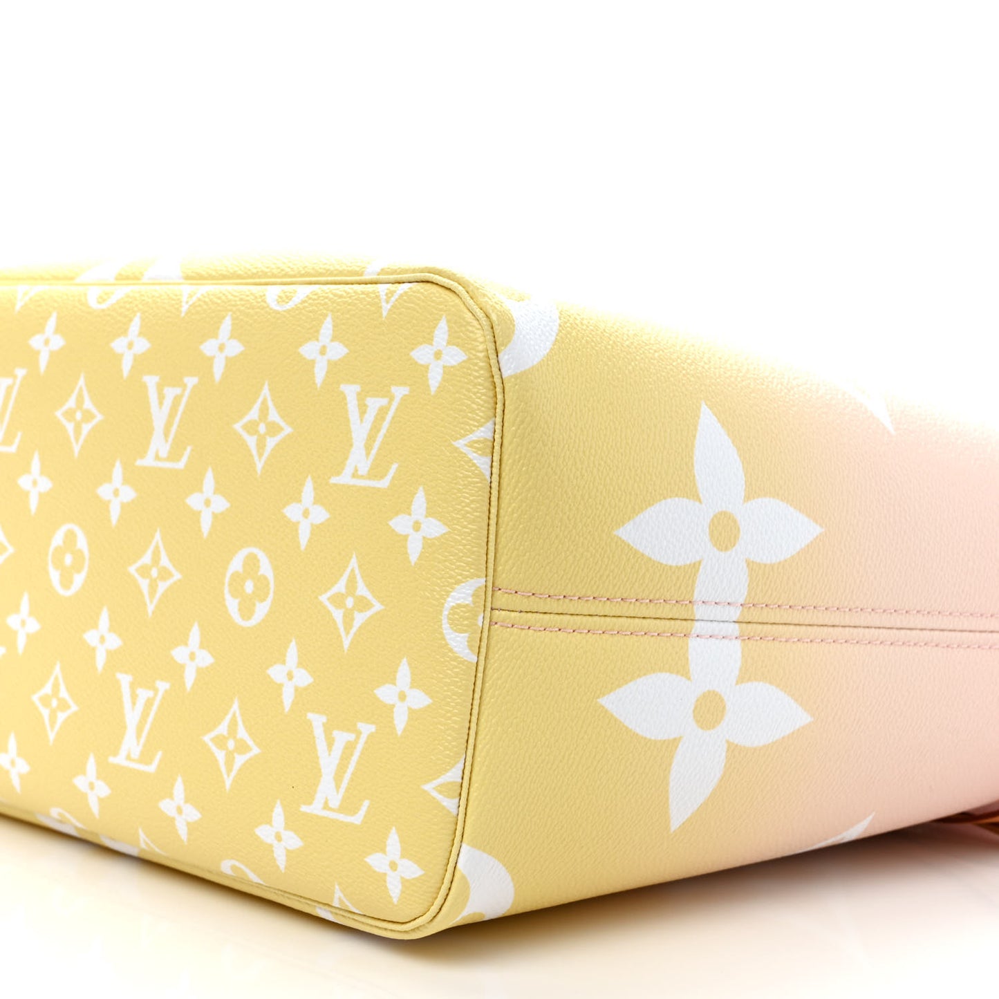 Monogram Giant By The Pool Neverfull MM Light Pink